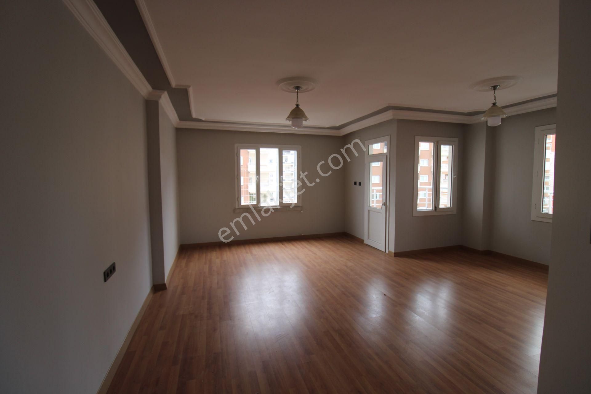 Yeni Mahalle 3+1 Yapılı Masrafsız Asansörlü Satılık Daire - Görsel 5