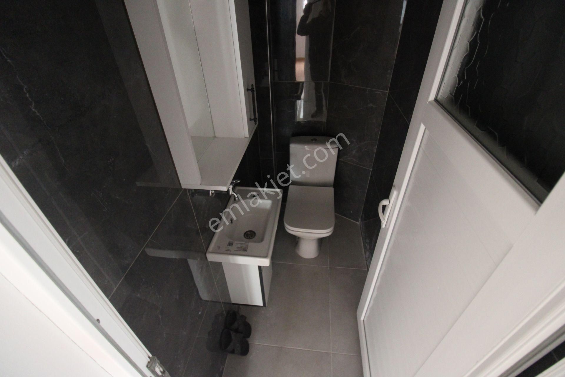 Yeni Mahalle 3+1 Yapılı Masrafsız Asansörlü Satılık Daire - Görsel 13