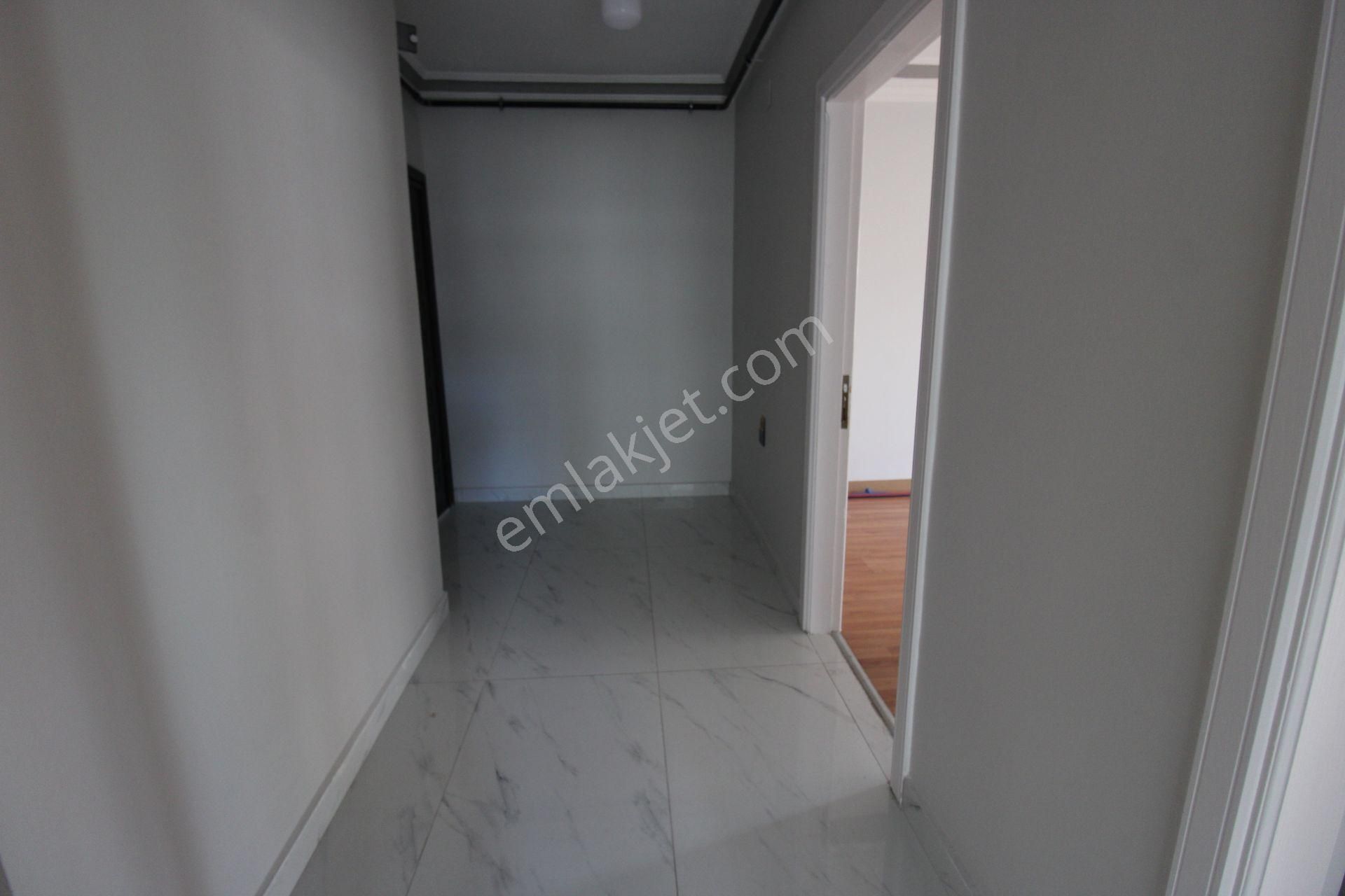 Yeni Mahalle 3+1 Yapılı Masrafsız Asansörlü Satılık Daire - Görsel 11