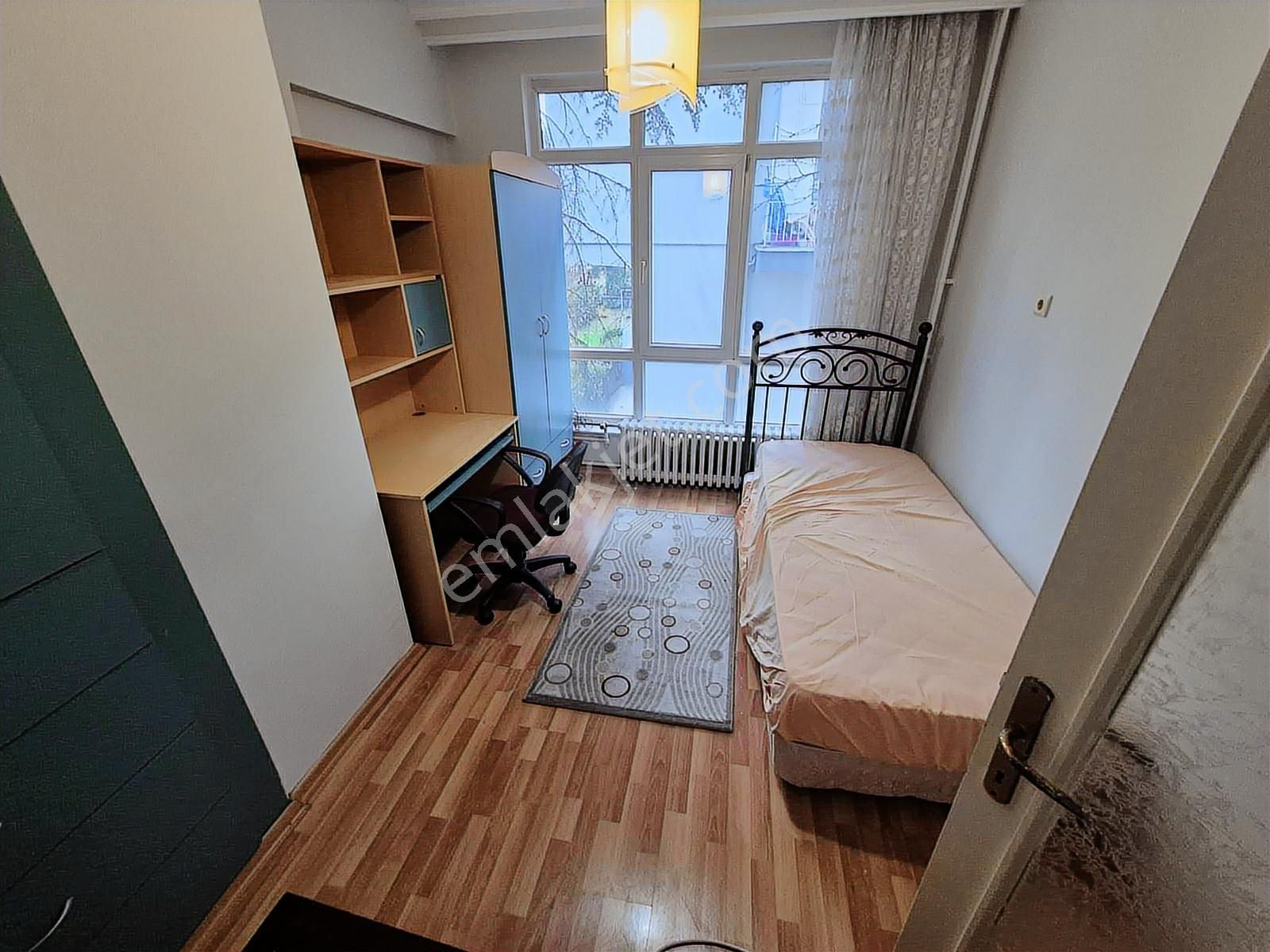 Arel'den Bahçelievler'de 1 Kat Giriş Üstü Mobilyalı M.ısıtma 3+1 - Görsel 27