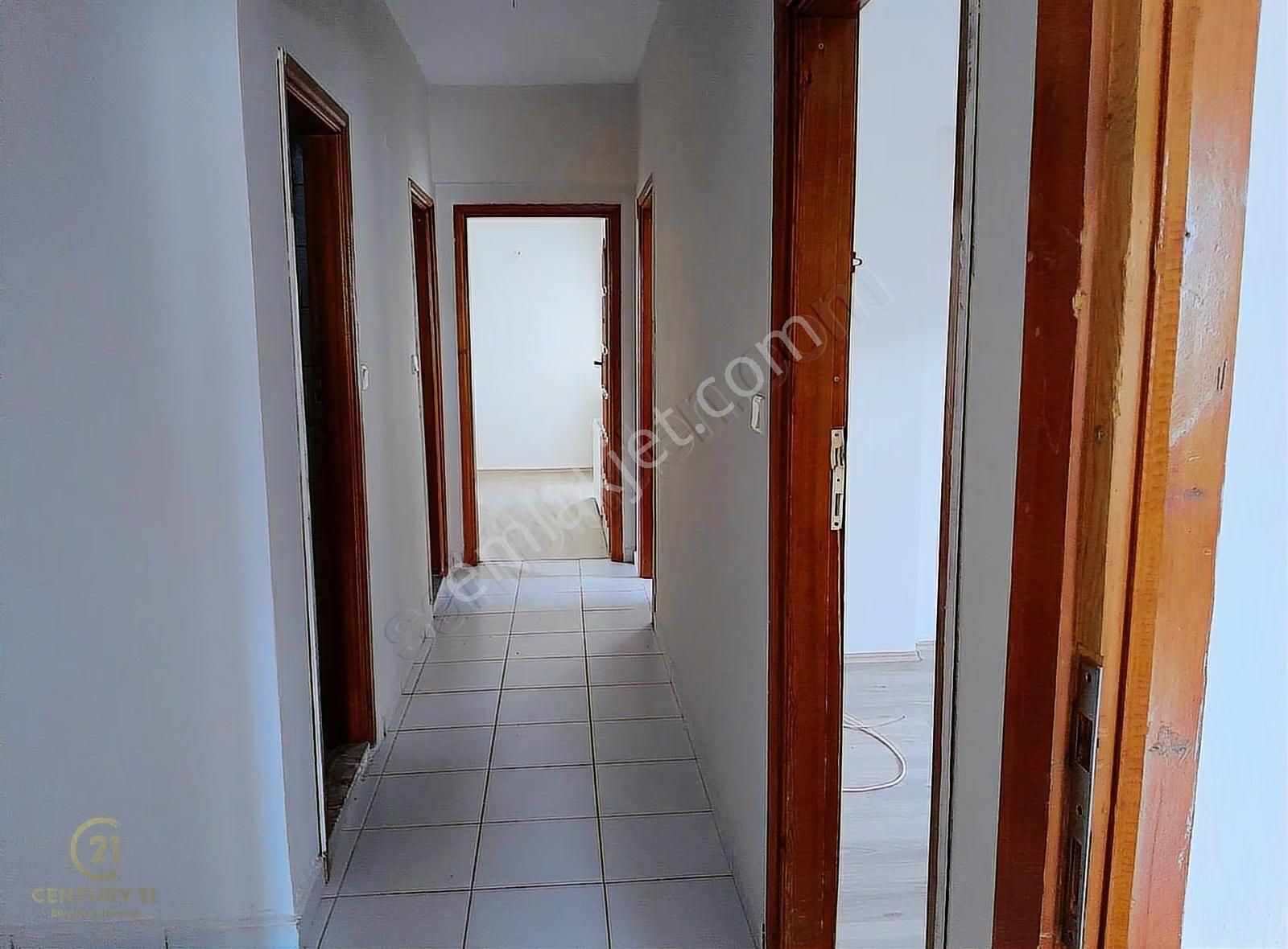 C21 Ewa'dan Cumhuriyet Mah De 3+1 Kombili Arakat Kiralık Daire - Görsel 24