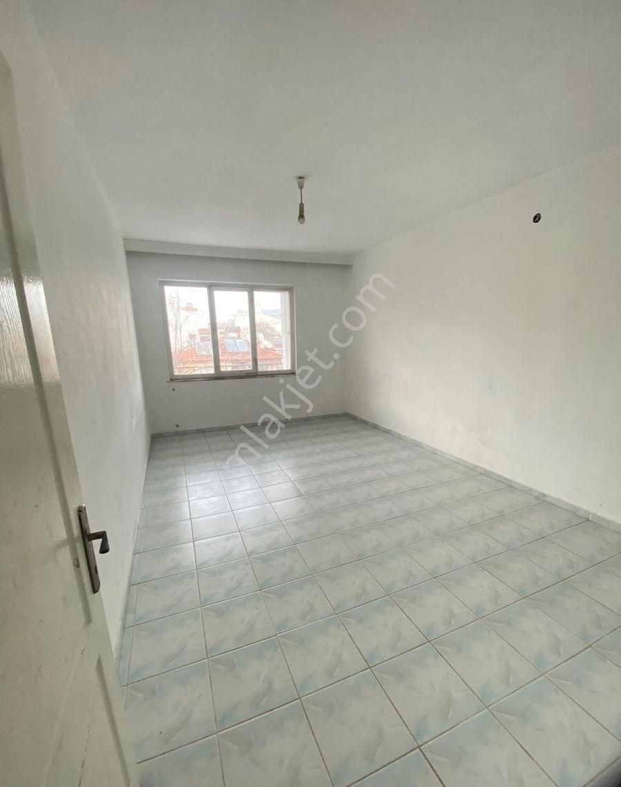 Dyk Est Emlaktan Dalaman Merkez’de 3+1 135 M2 Kiralık Daire