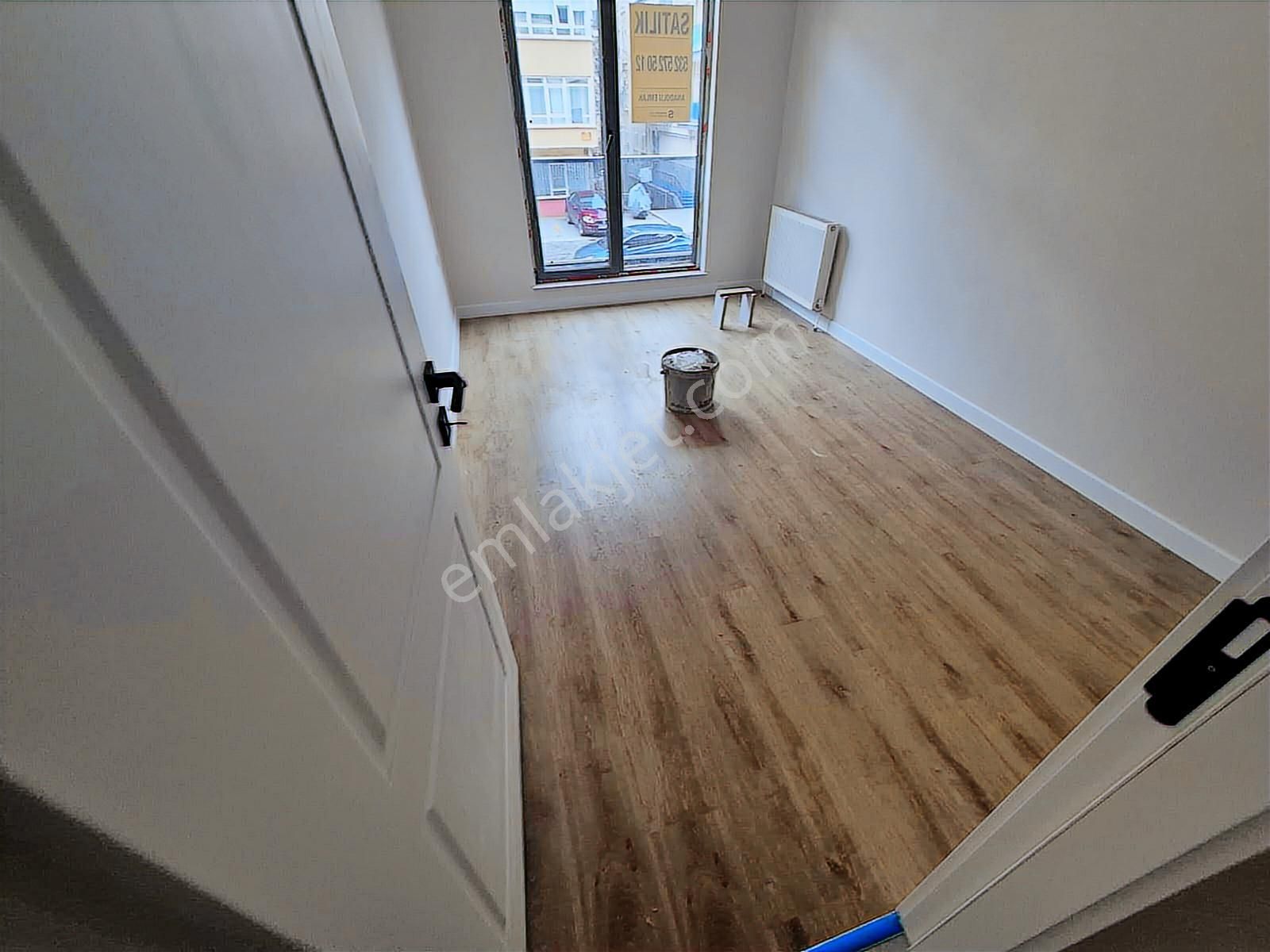 Arel'den Bahçelievler'de 1 Kat Yeni Bina Sıfır Ön Cephe 3+1 - Görsel 24