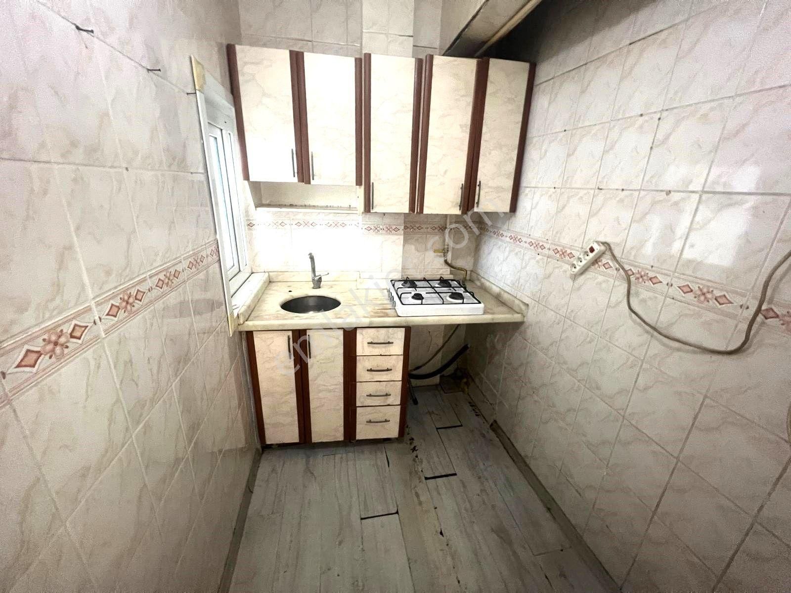 Seba'dan Fevziçakmak Mh 1+1 70m2 Kiralık 3.kat Daire - Görsel 15