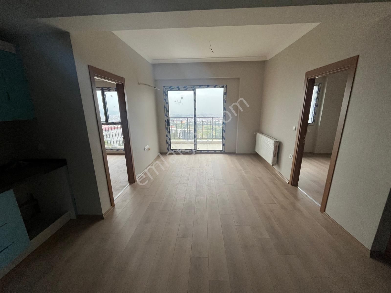 Buca Evka-1 Portakal Vadisi Karşısı 2+1 75m2 Dgazlı Havuzlu Site İçi Lüx Kiralık Daire