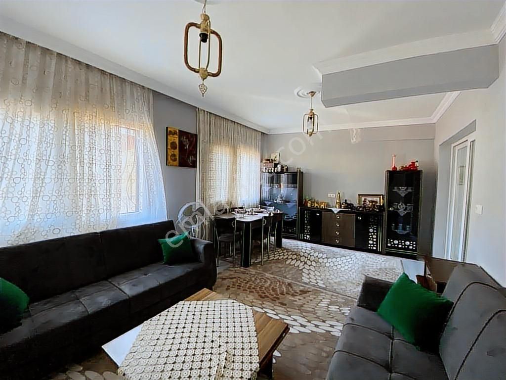 Karabağlar Günaltay Mah. Satılık Komple Yapılı Daire Ve Dükkan - Görsel 24