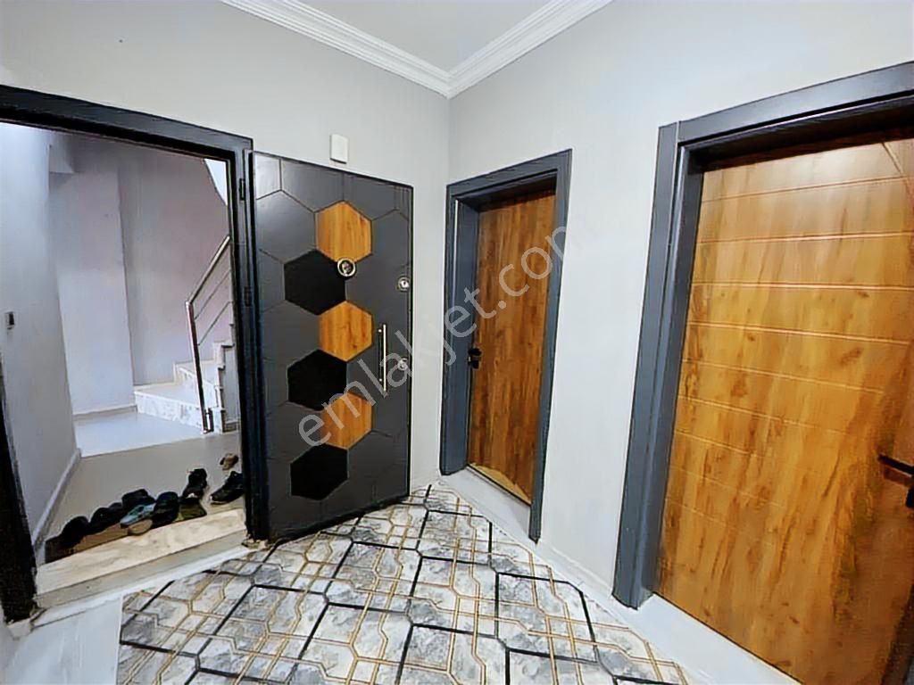 Karabağlar Günaltay Mah. Satılık Komple Yapılı Daire Ve Dükkan - Görsel 8