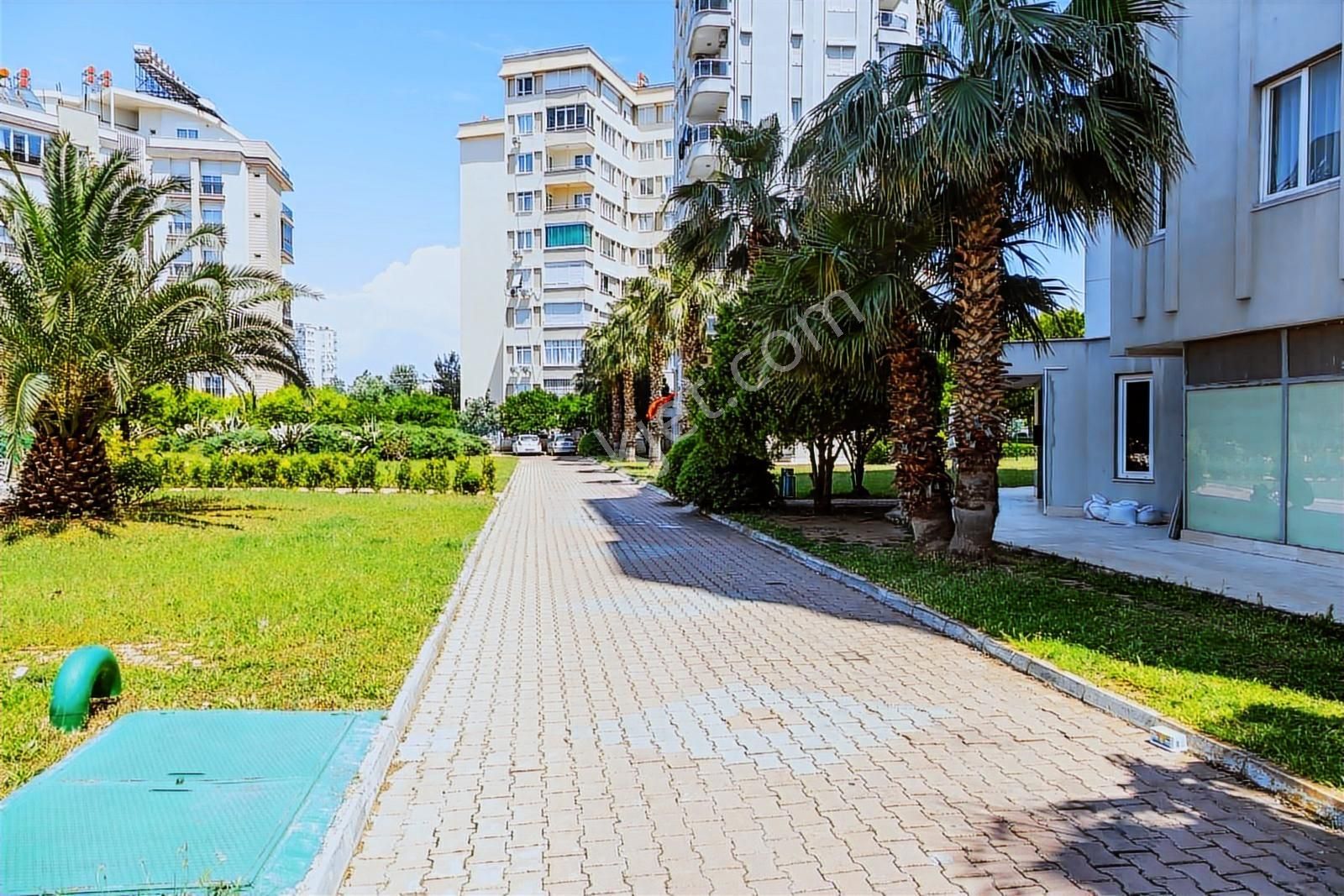 Muratpaşa Lara Da 2 Al 1 Öde Eşyalı 1+1 Satılık Daireler - Görsel 4