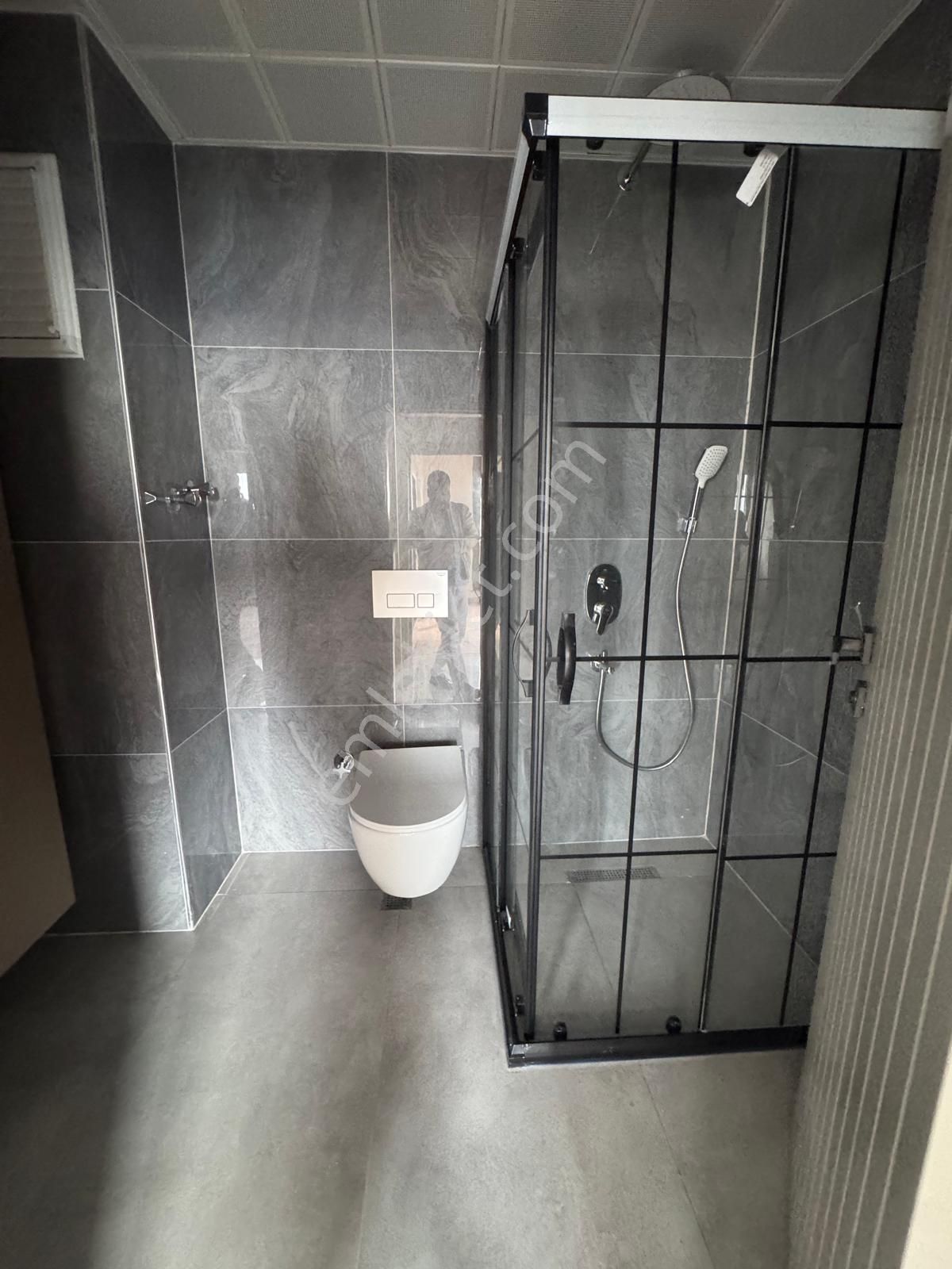 Aktoprak Mahallesi Tramwaya 200 Metre Lüks 2+1 Katta Sıfır Daire - Görsel 8