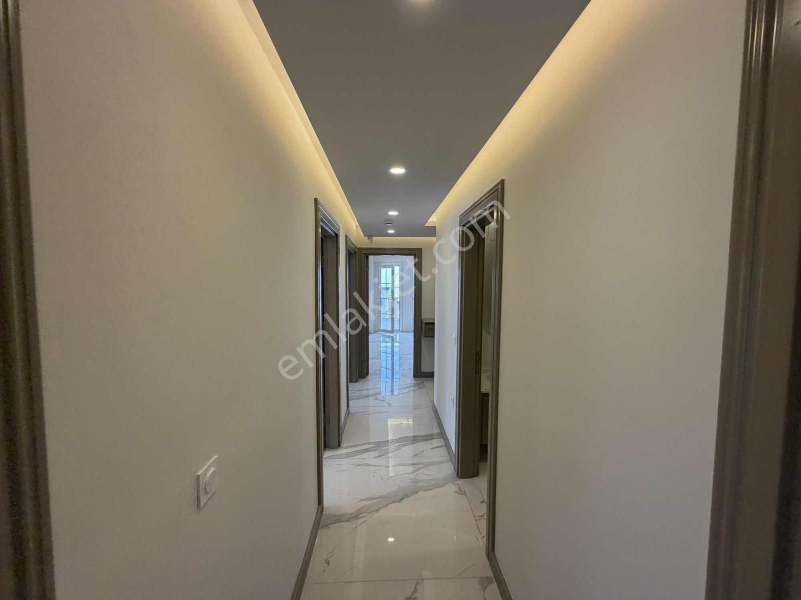 Gümüştepede Ultra Lüks 3+1 Özel Bahçeli Daire - Görsel 15