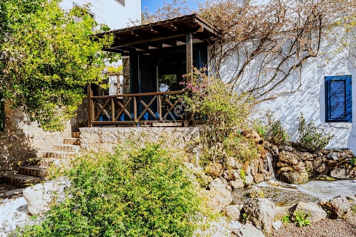 Yalıkavak Gökçebelde 420 M² Arsa İçinde 2 Ev Kaçırmayın! - Görsel 5