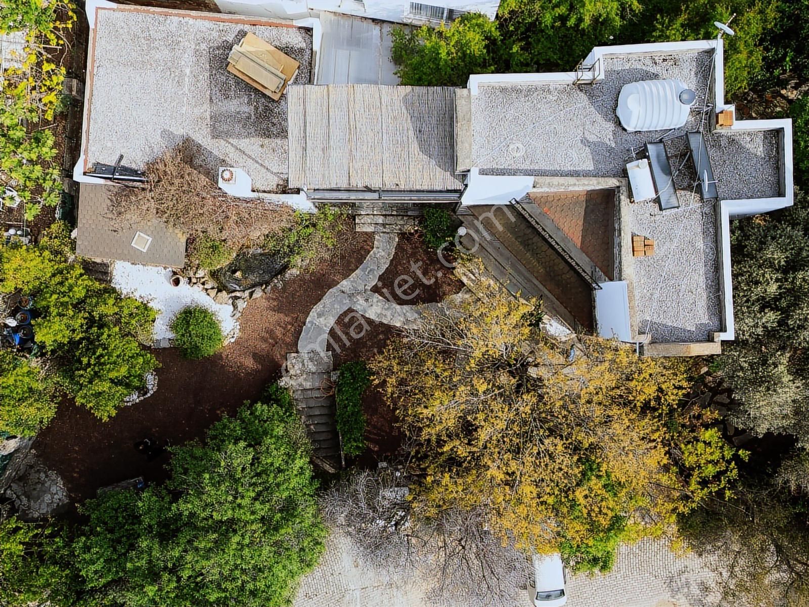 Gökçebelde 420 M² Arsa İçinde Satılık 2 Bağımsız Yapı - Görsel 7