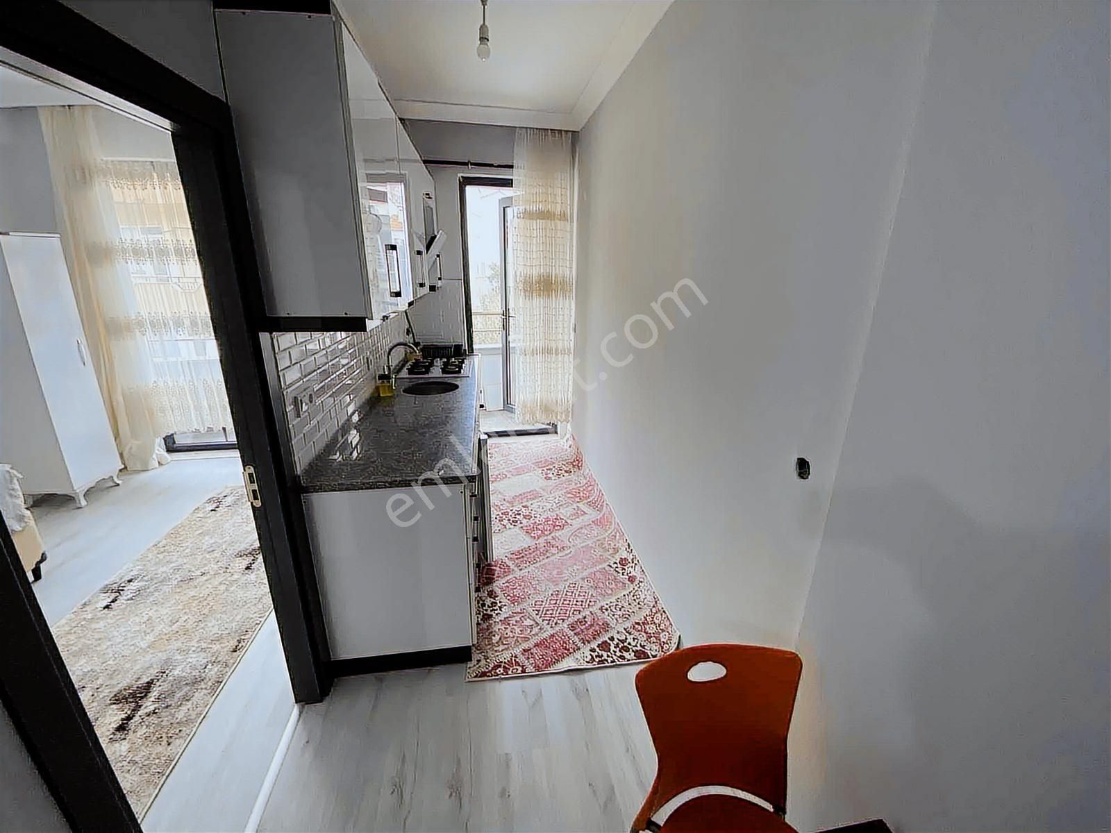 Sütlüce Mah. Nef'e Yürüme Mesafesi Kiralık 1+1 Eşyalı Yeni Daire - Görsel 19