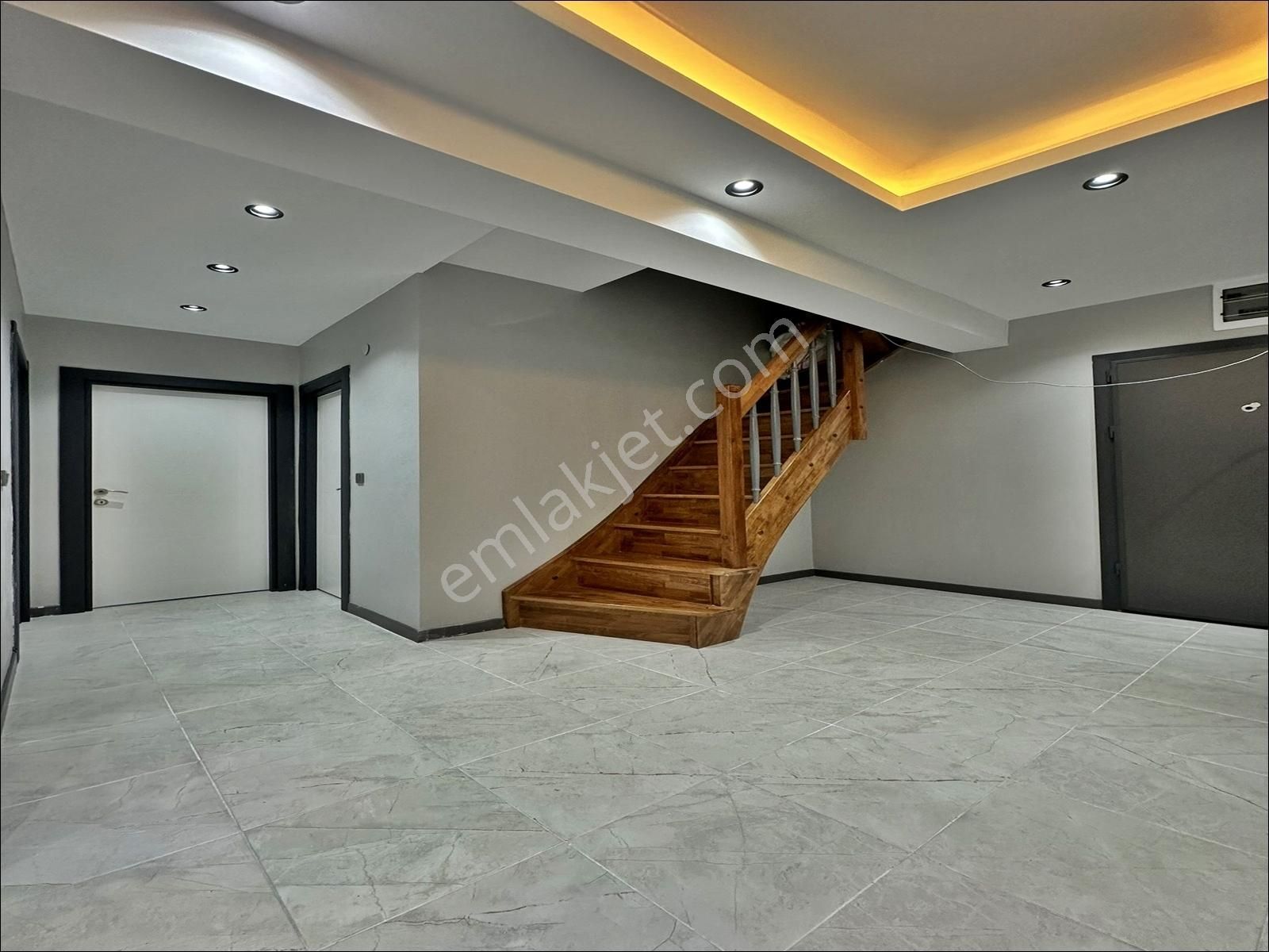 Lıon Yapı'dan Avcılar Merkez'de Kapalı Otoparklı 5+2 Daire !!! - Görsel 11