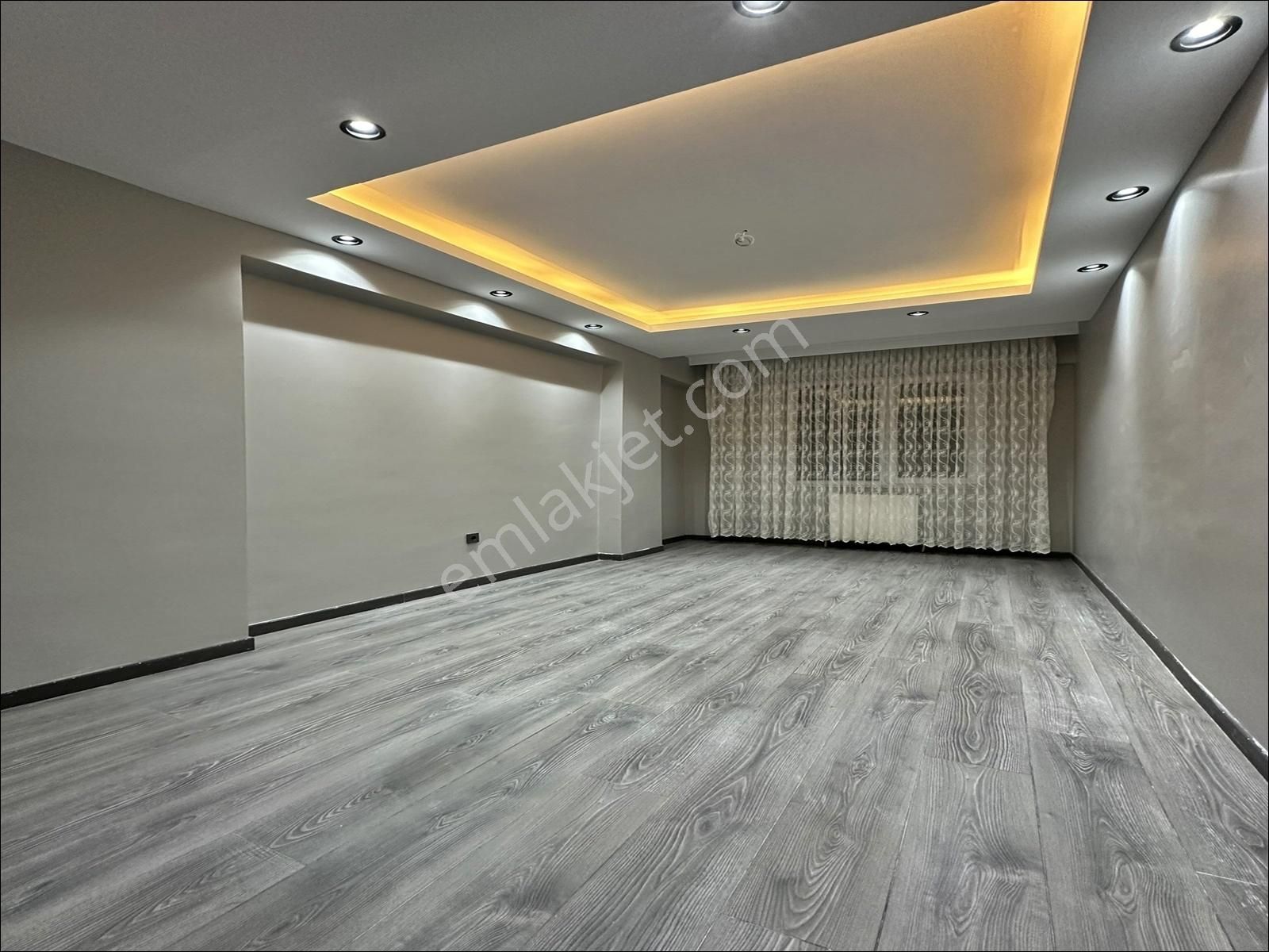 Lıon Yapı'dan Avcılar Merkez'de Kapalı Otoparklı 5+2 Daire !!! - Görsel 6