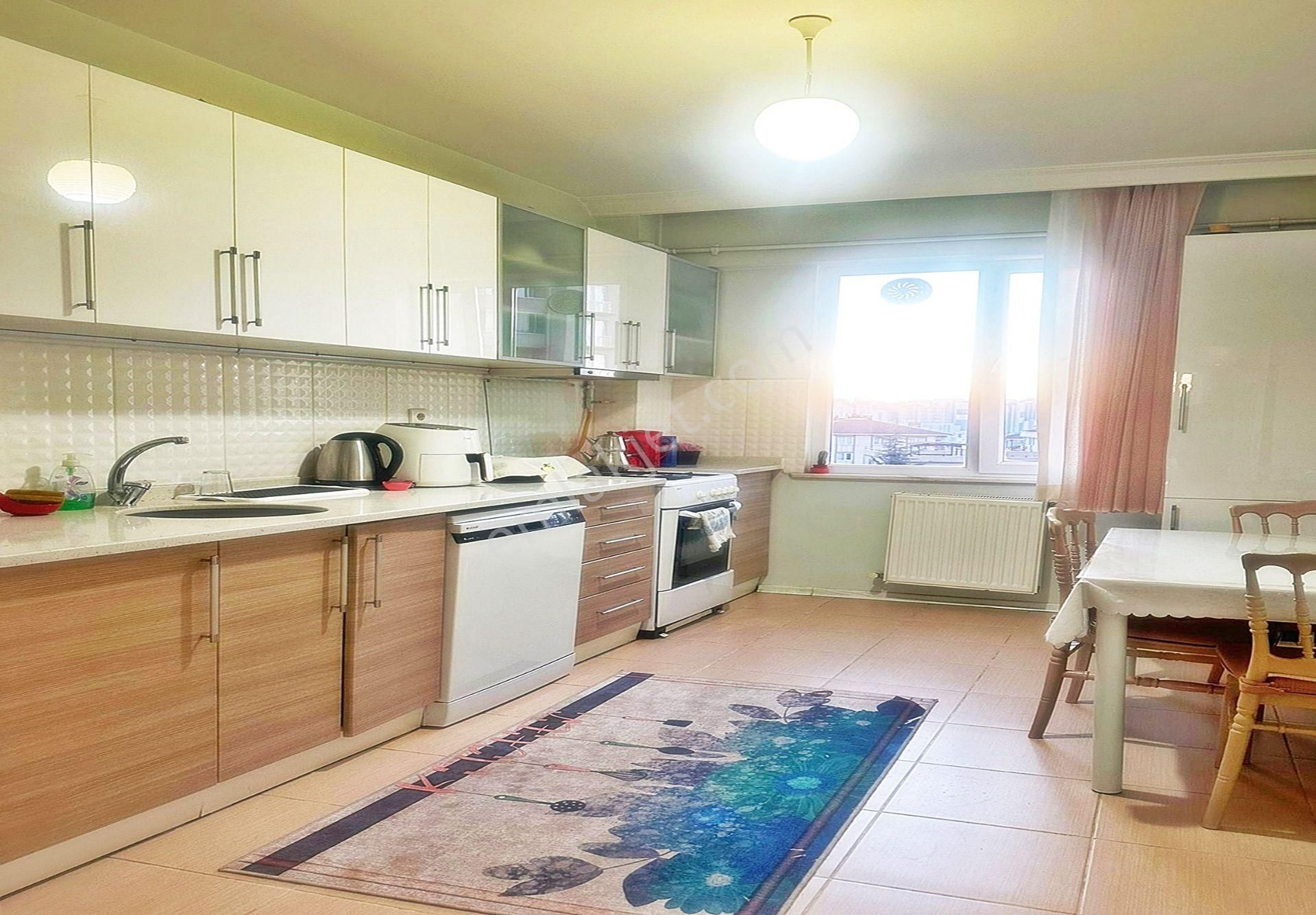 Askaya Yapıdan Üçevler Mh De Geniş M2 Site İçi Full Eşyalı 2+1 Kiralık - Görsel 13