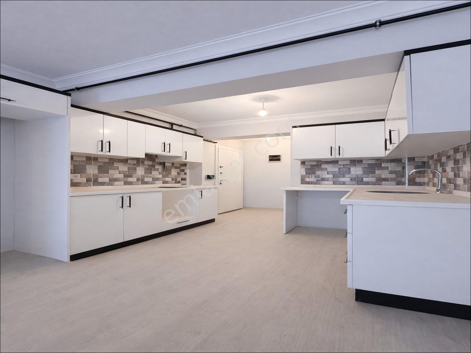 Lıon İnşaattan Site İçi "0" 2+1 Metrobüse Yakın Kelepir Daire !! - Görsel 11