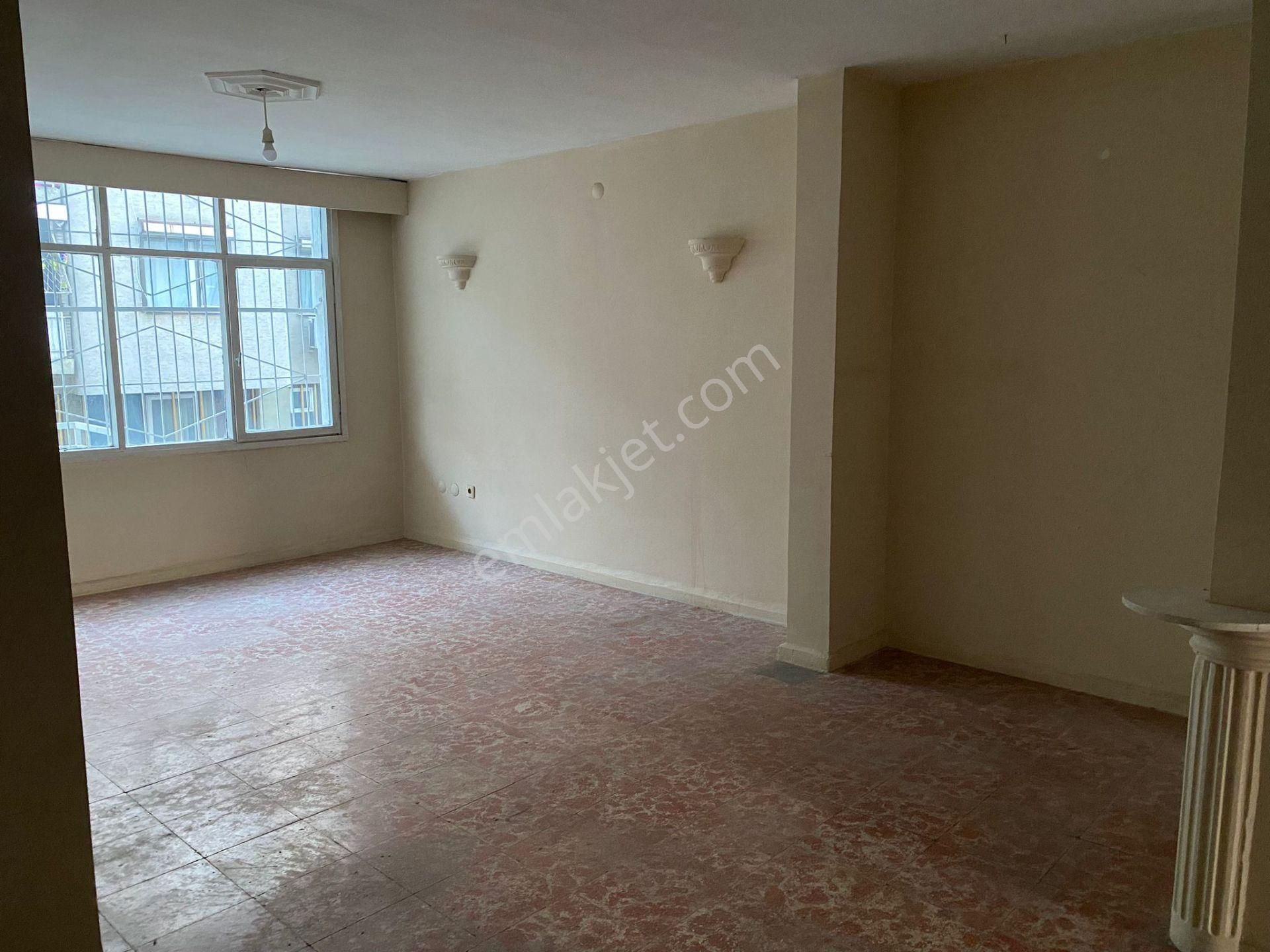 Halirifat Cadede Denizmanzaralı Kuze Güney Cepha - Görsel 4