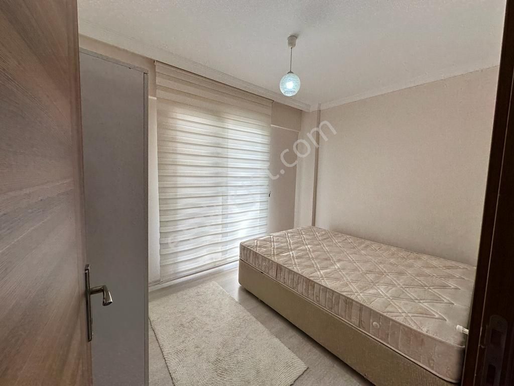 Seyrek'te 1+1 Eşyalı Kiralık Temiz Daire - Görsel 8
