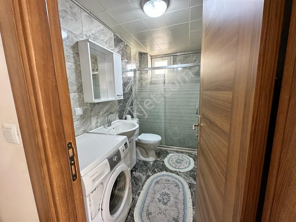 Seyrek'te 1+1 Eşyalı Kiralık Temiz Daire - Görsel 12