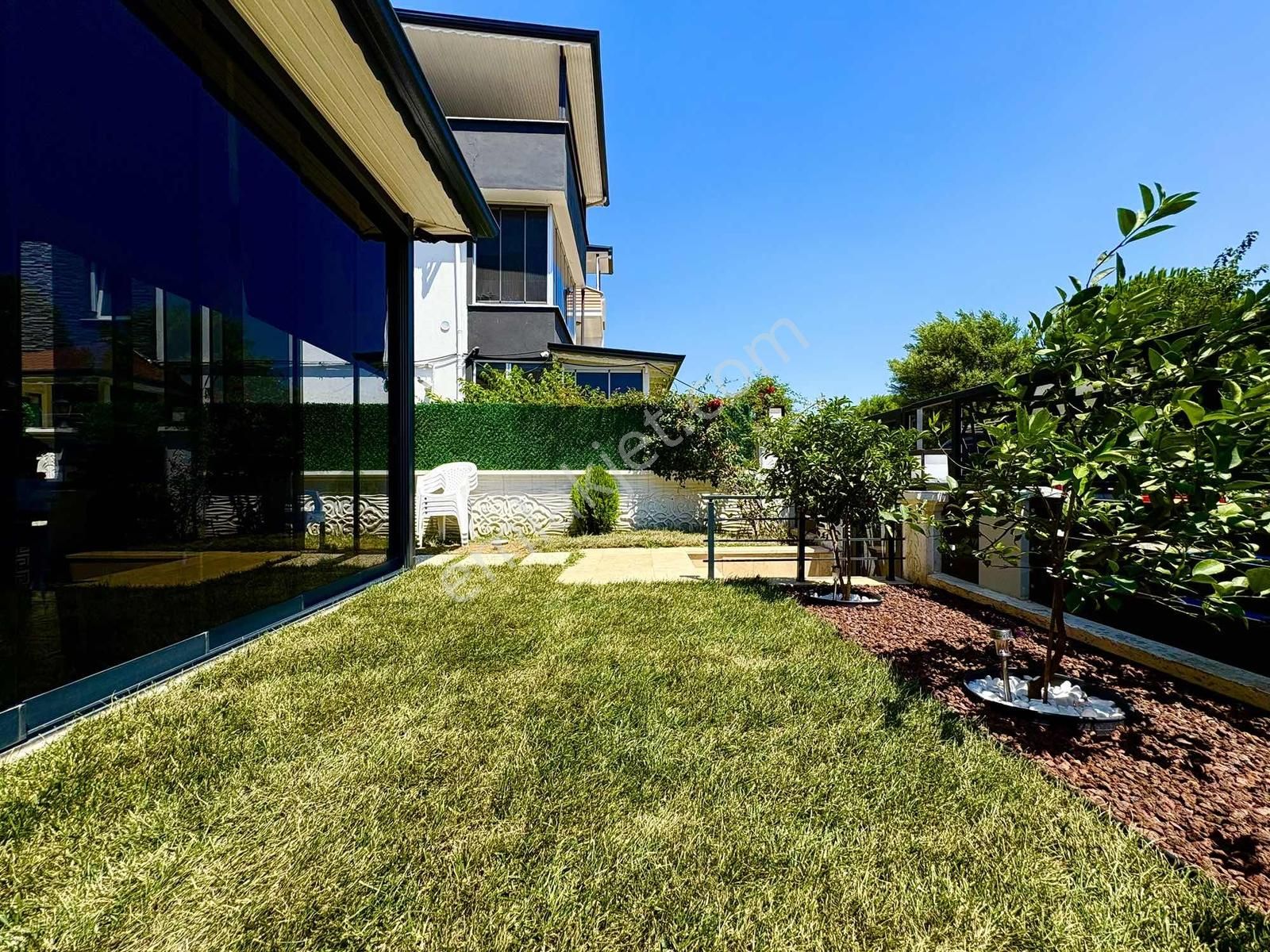 Sadece Onur Yıldırımdan 5+1 Havuzlu Tasarım Harikası Villa - Görsel 27