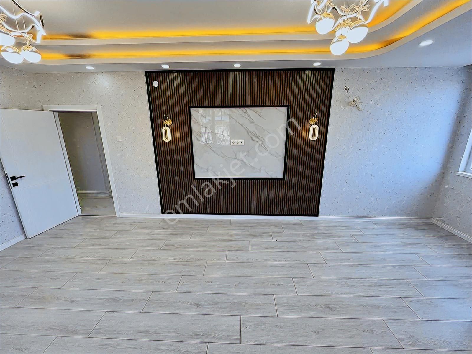 Markantalya'nın Dibinde 3+1 Tamamen Yenilenmiş Asansörlü - Görsel 20