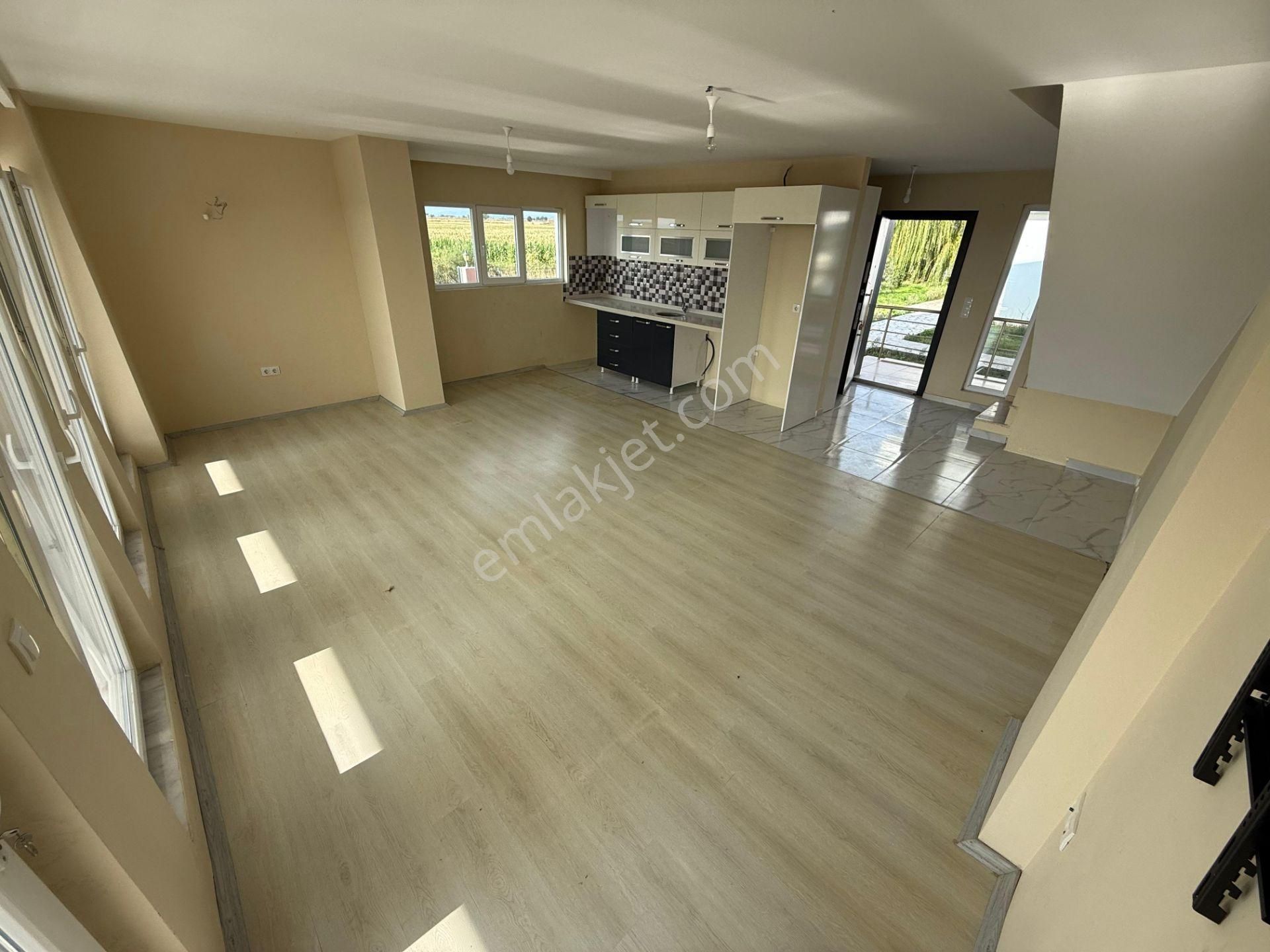 İzmir Dikili Salihleraltı Deniz Ve Havuz Manzaralı 5+1 Villa - Görsel 2