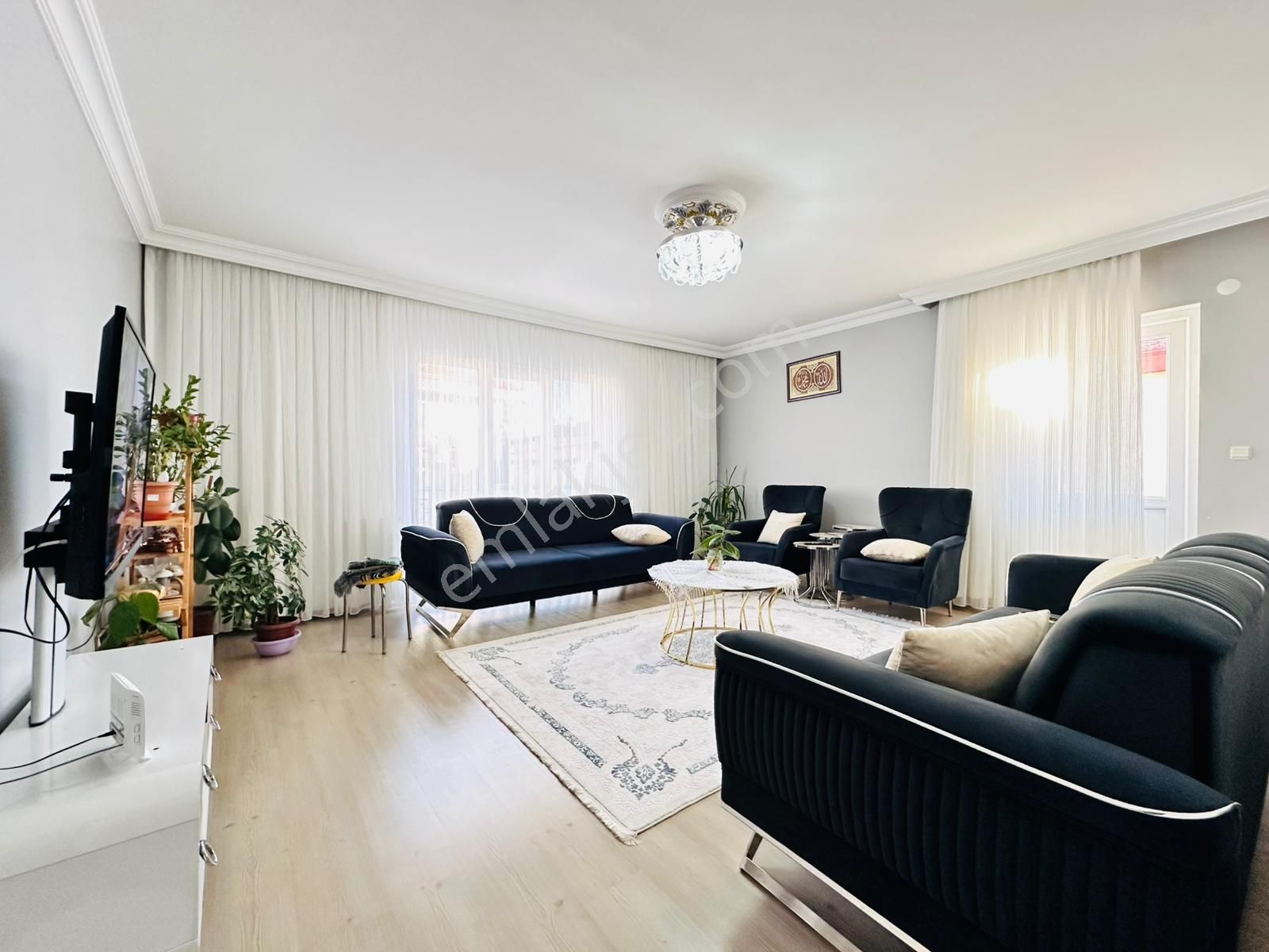 Çiftçioğullarından Pursaklar Fatihte 3+1 G.cephe Kilerli Yapılı Daire - Görsel 4