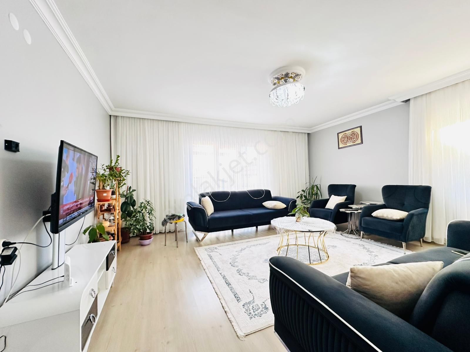 Çiftçioğullarından Pursaklar Fatihte 3+1 G.cephe Kilerli Yapılı Daire - Görsel 3