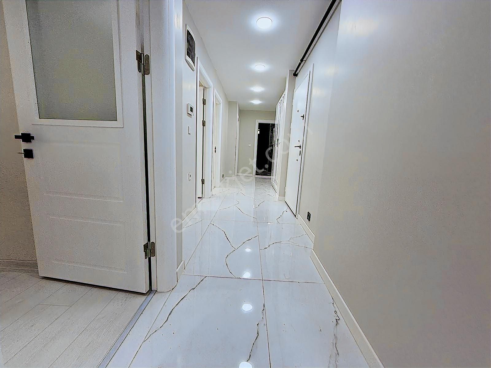 Çekmeköy Merkez Mah. Sıfır Geniş Ve Ferah 3+1 Satılık Daire - Görsel 10