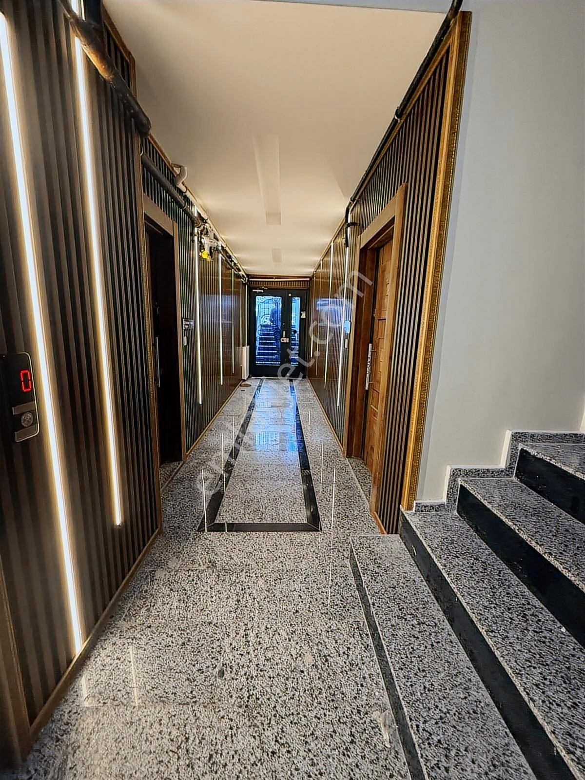 Çekmeköy Merkez Mah. Sıfır Geniş Ve Ferah 3+1 Satılık Daire - Görsel 24