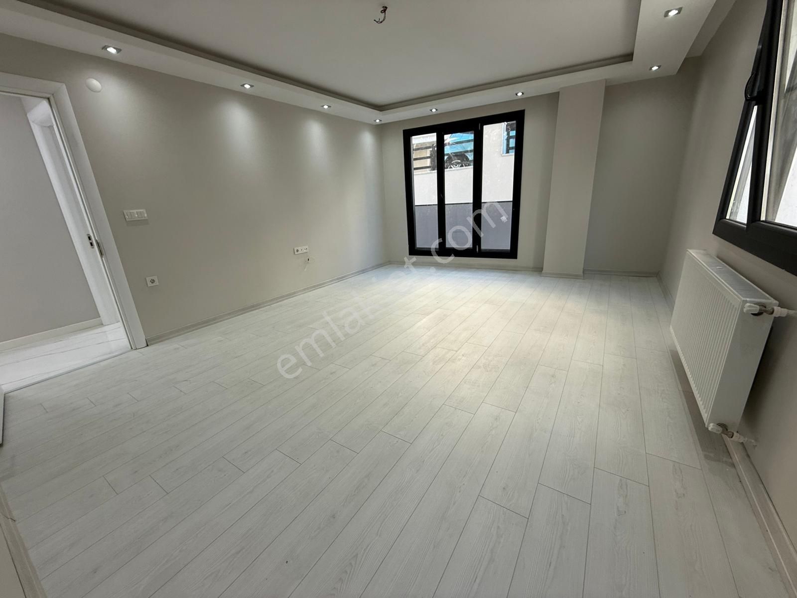 Çekmeköy Merkez Mah. Sıfır Geniş Ve Ferah 3+1 Satılık Daire - Görsel 12