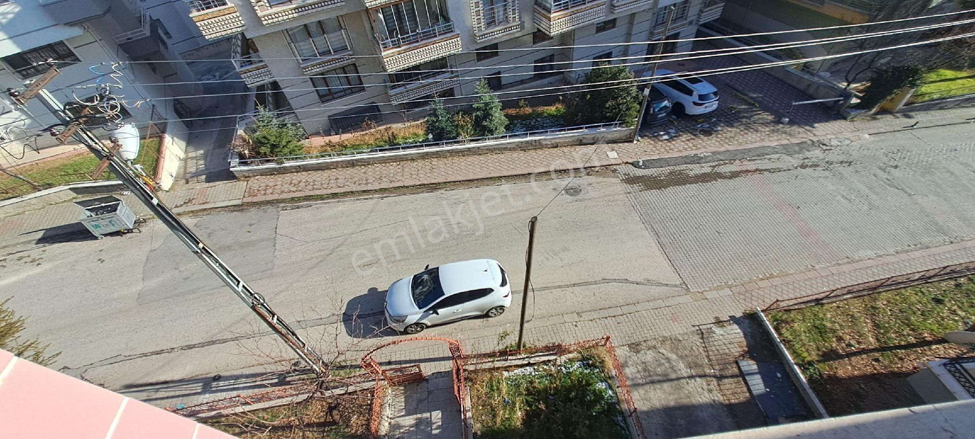 Köşk Mahallesinde Güneşli Süper Kiralık Muhsin Emlaktan - Görsel 26