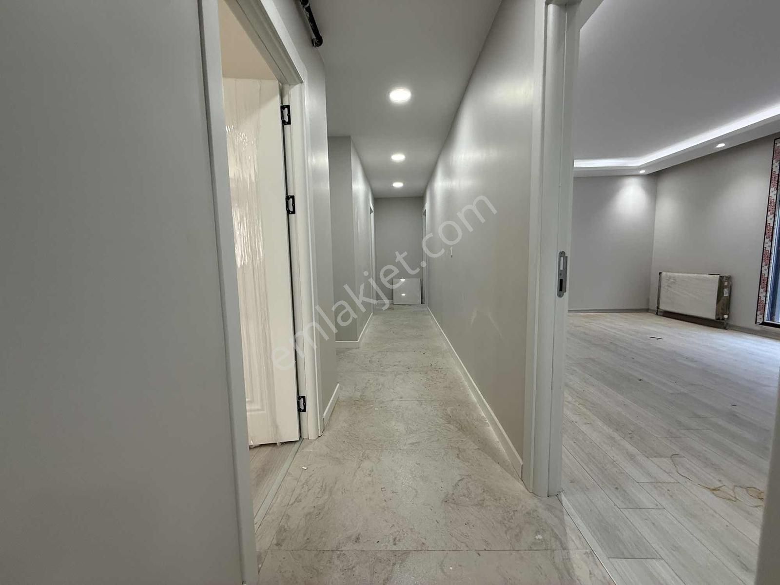 Çekmeköy Merkez Mah. Sıfır 3+1 Satılık Geniş Ve Ferah Daire - Görsel 4