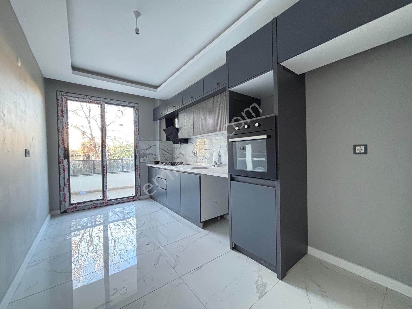 ▀mera Emlaktan Kadıköy Mh Y.ısıtma-k.otopark Sıfır 3+1 Lüx Daire