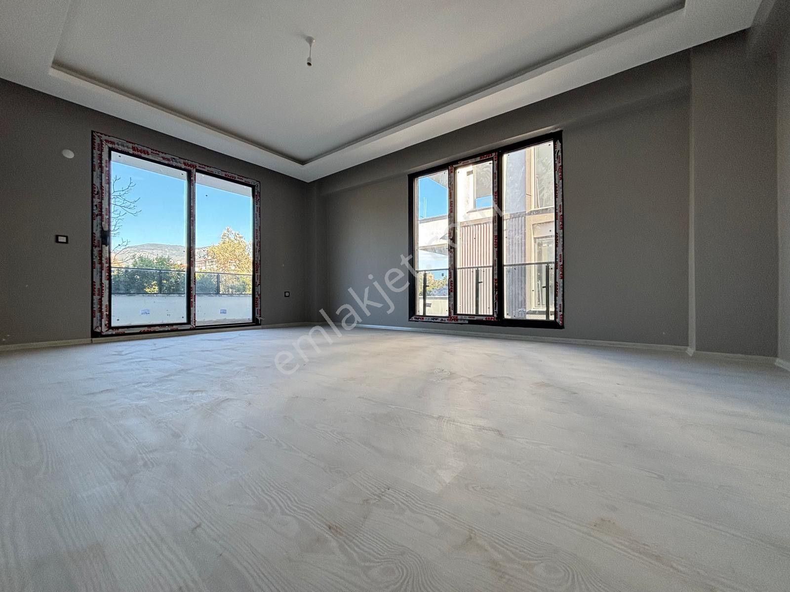 ▀mera Emlaktan Kadıköy Mh Y.ısıtma-k.otopark Sıfır 3+1 Lüx Daire - Görsel 4