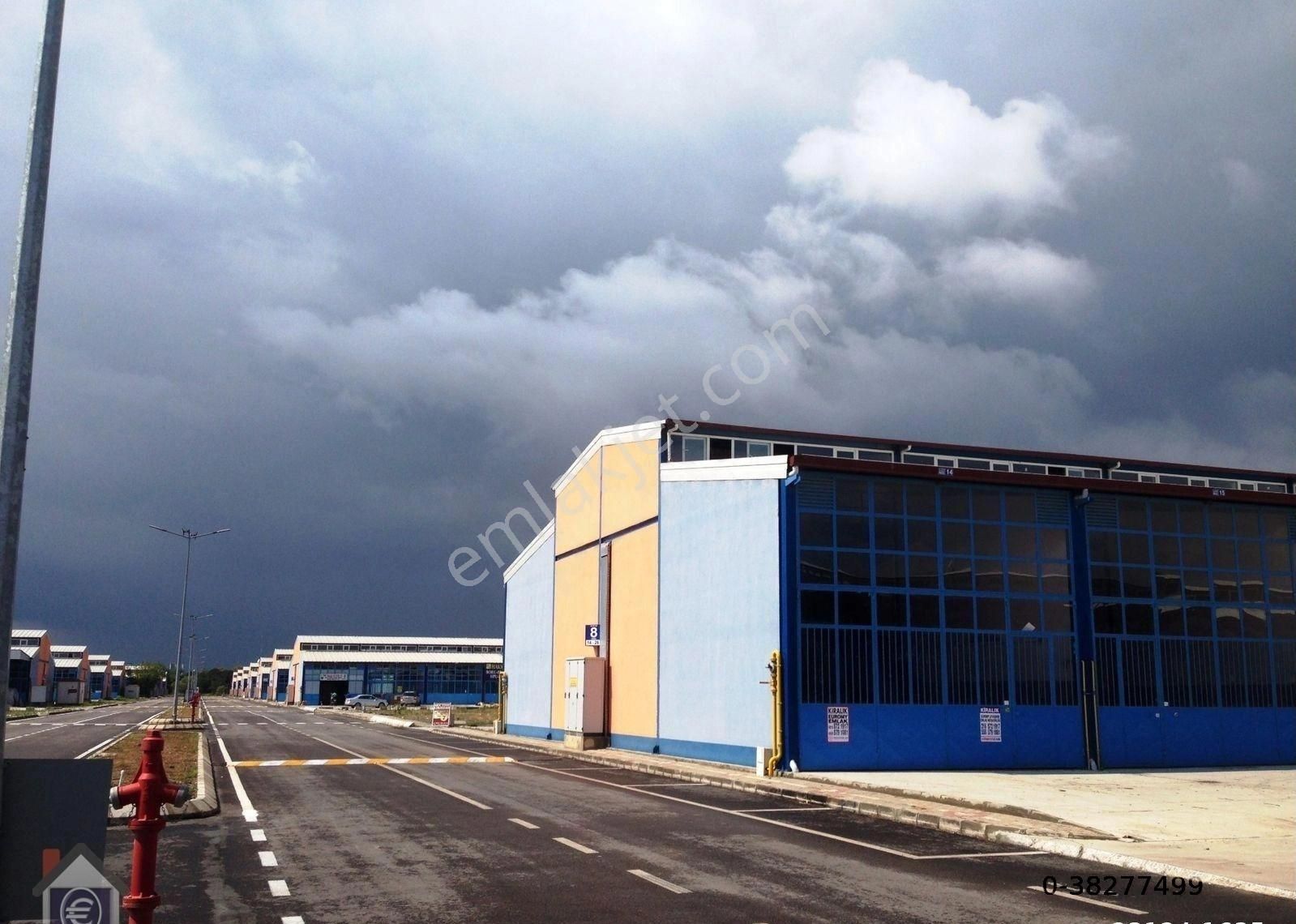 Ataşehir Emlaktan Gölcük Başiskele Sanayide 130mk Satılık Dükkan - Görsel 8