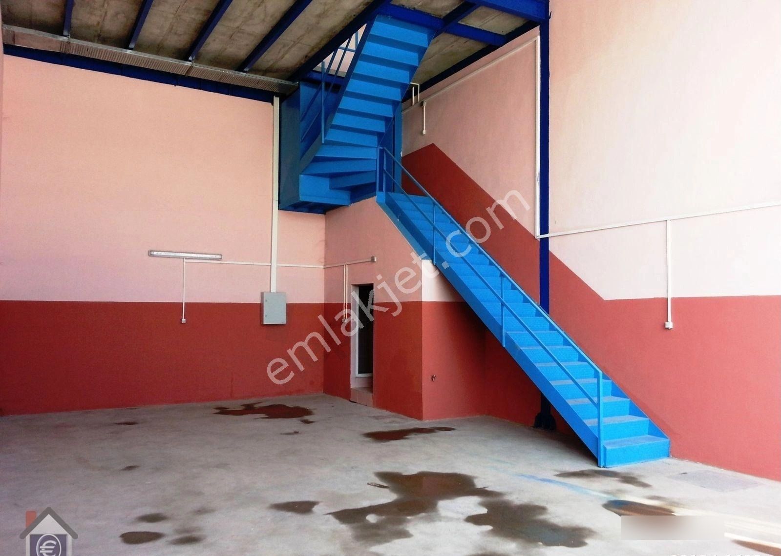 Ataşehir Emlaktan Gölcük Başiskele Sanayide 130mk Satılık Dükkan - Görsel 13