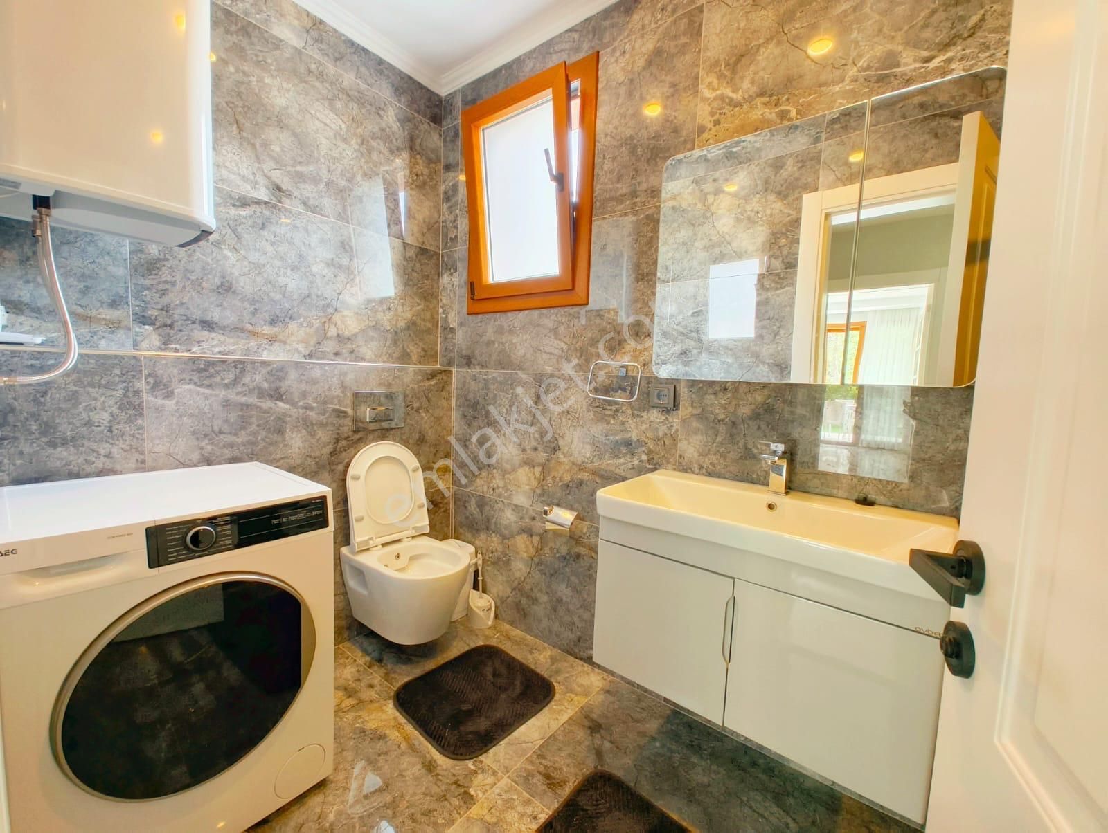 Marmarise Yakın Mesafede Doğa Manzaralı Muhteşem Villa - Görsel 25