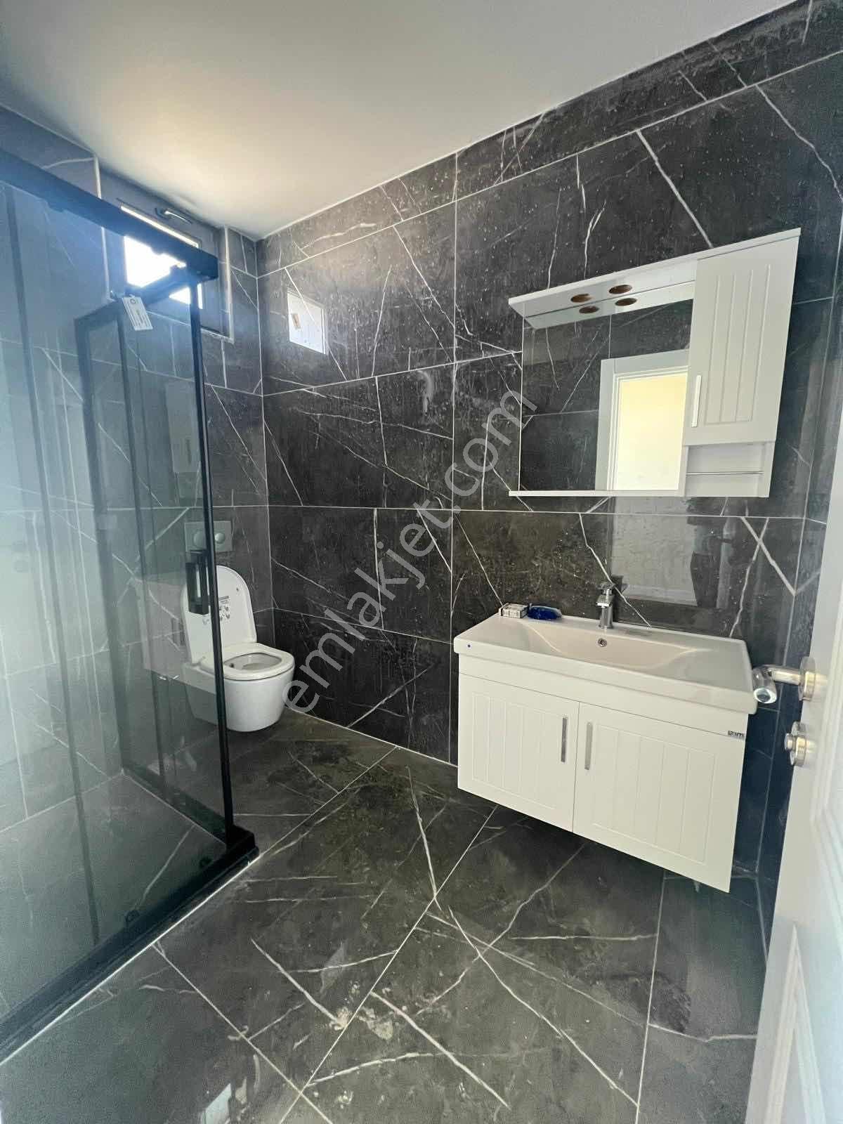 Çorlu Önerler'de Site İçi Mütakil Havuzlu Villa - Görsel 23