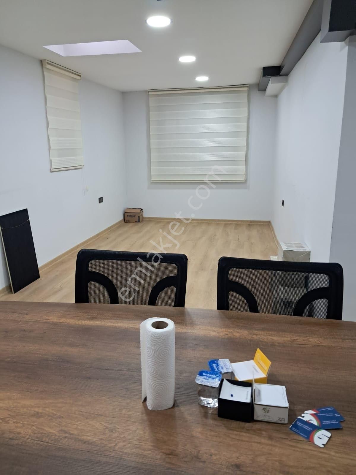 Yeni Binada Giriş Yapılı 90m2 Ofis Kiralık