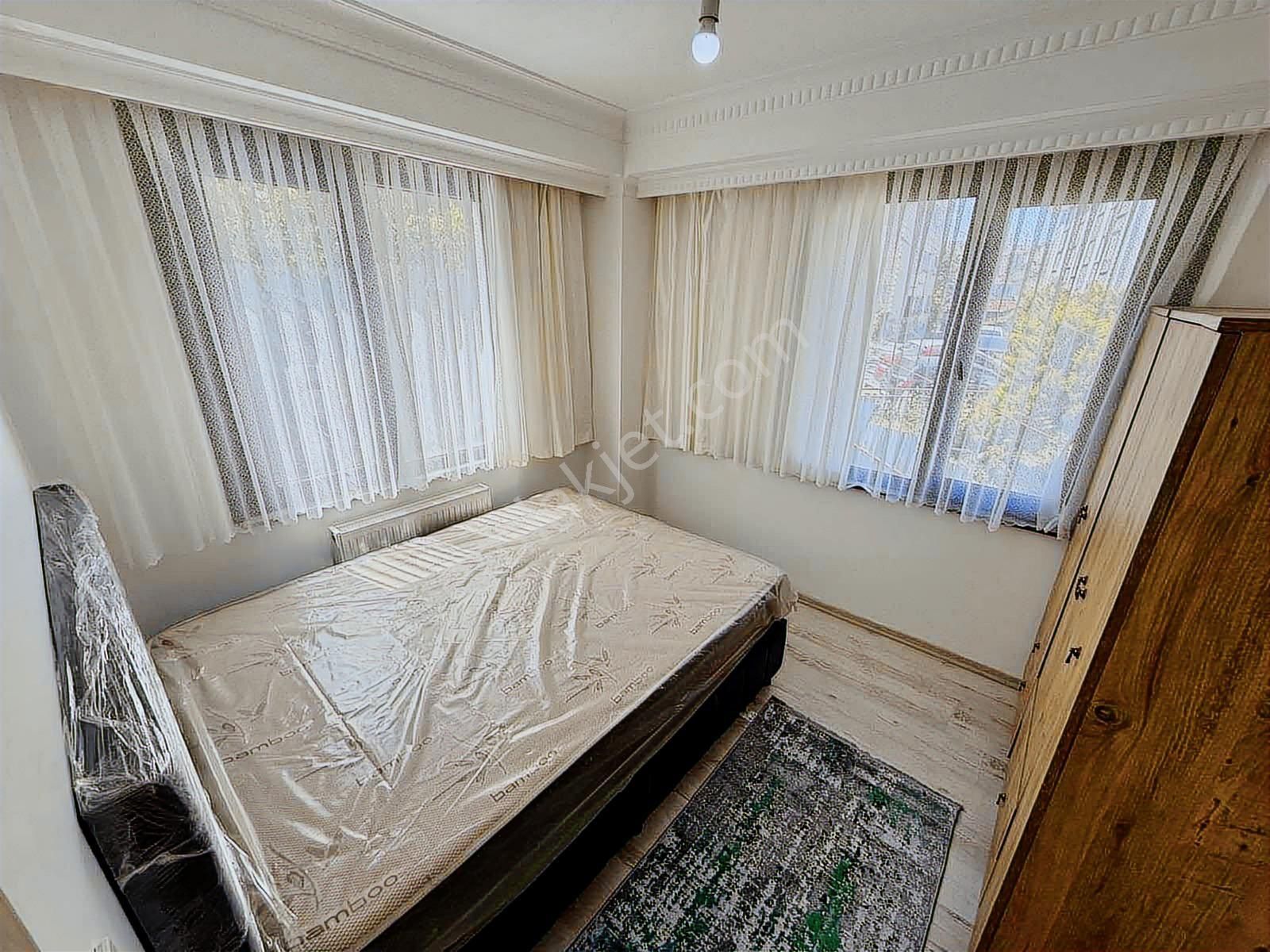 Tuncay'dan Eyüp İslambeyde Nezih Konumda 3+1 Eşyalı Daire - Görsel 2