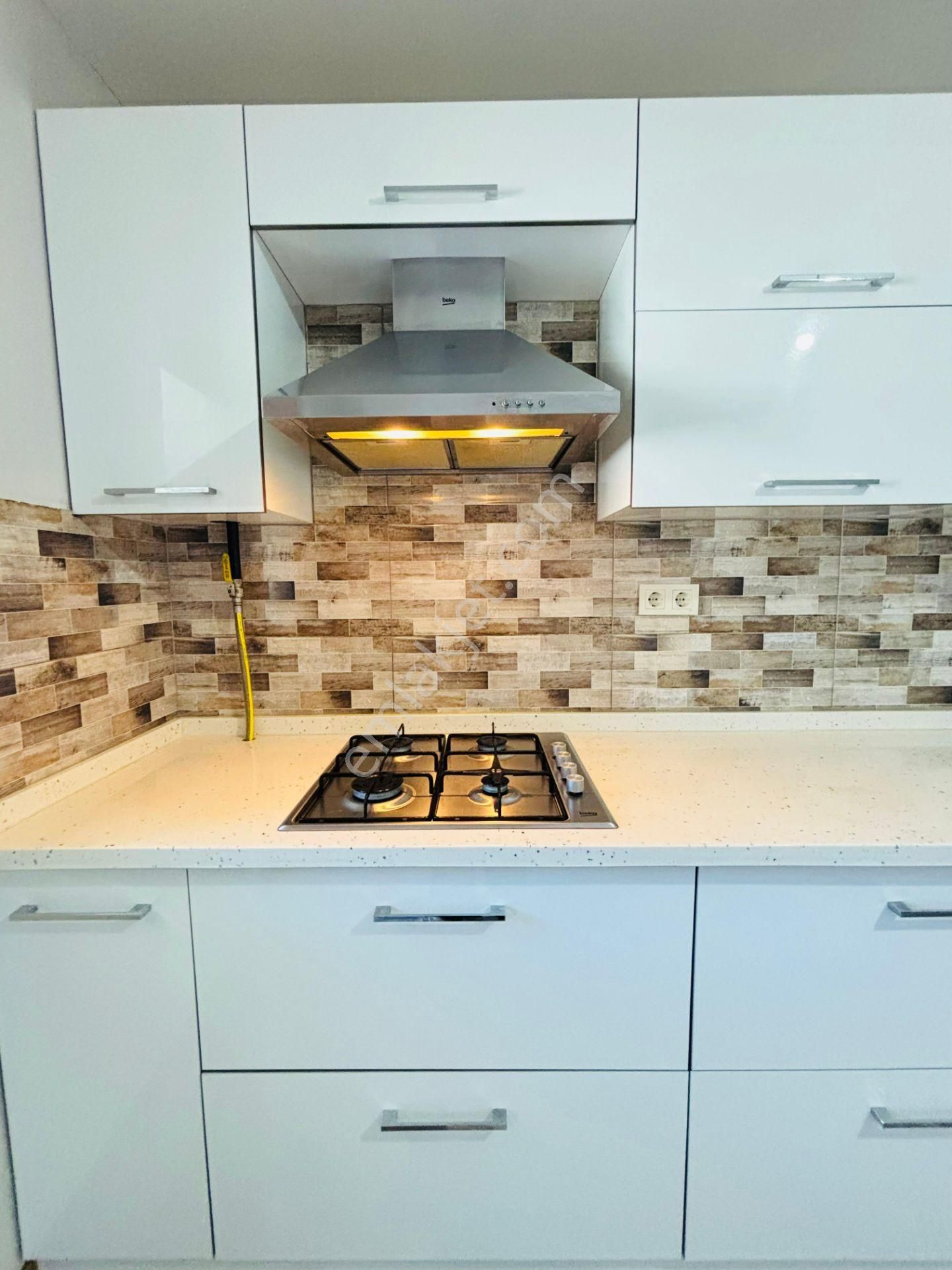 Güven'den Hızlı Tren Yanı İlçe Emniyet Civarında Arakat 3+1daire - Görsel 11