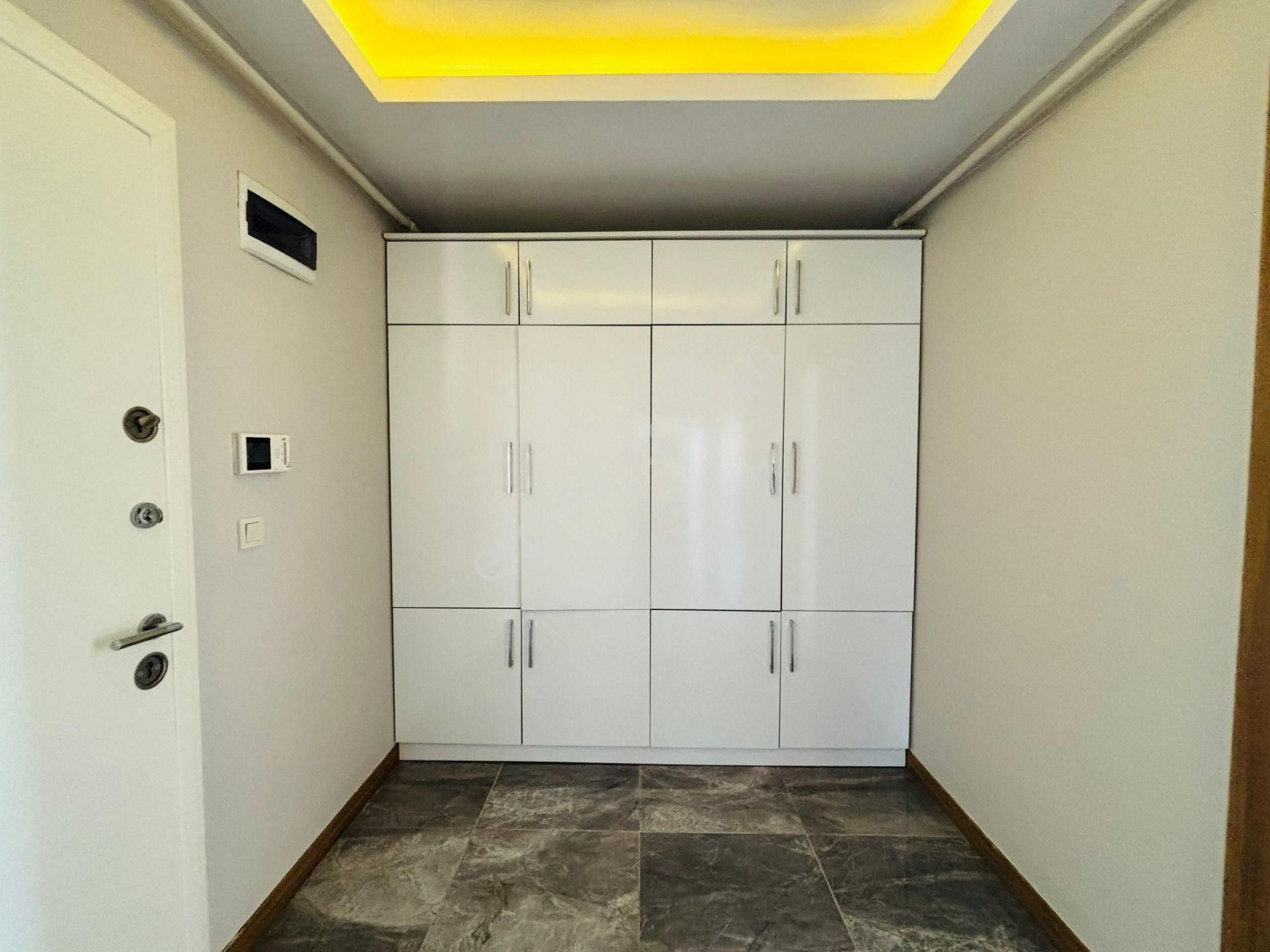 Güven'den Hızlı Tren Yanı İlçe Emniyet Civarında Arakat 3+1daire - Görsel 33