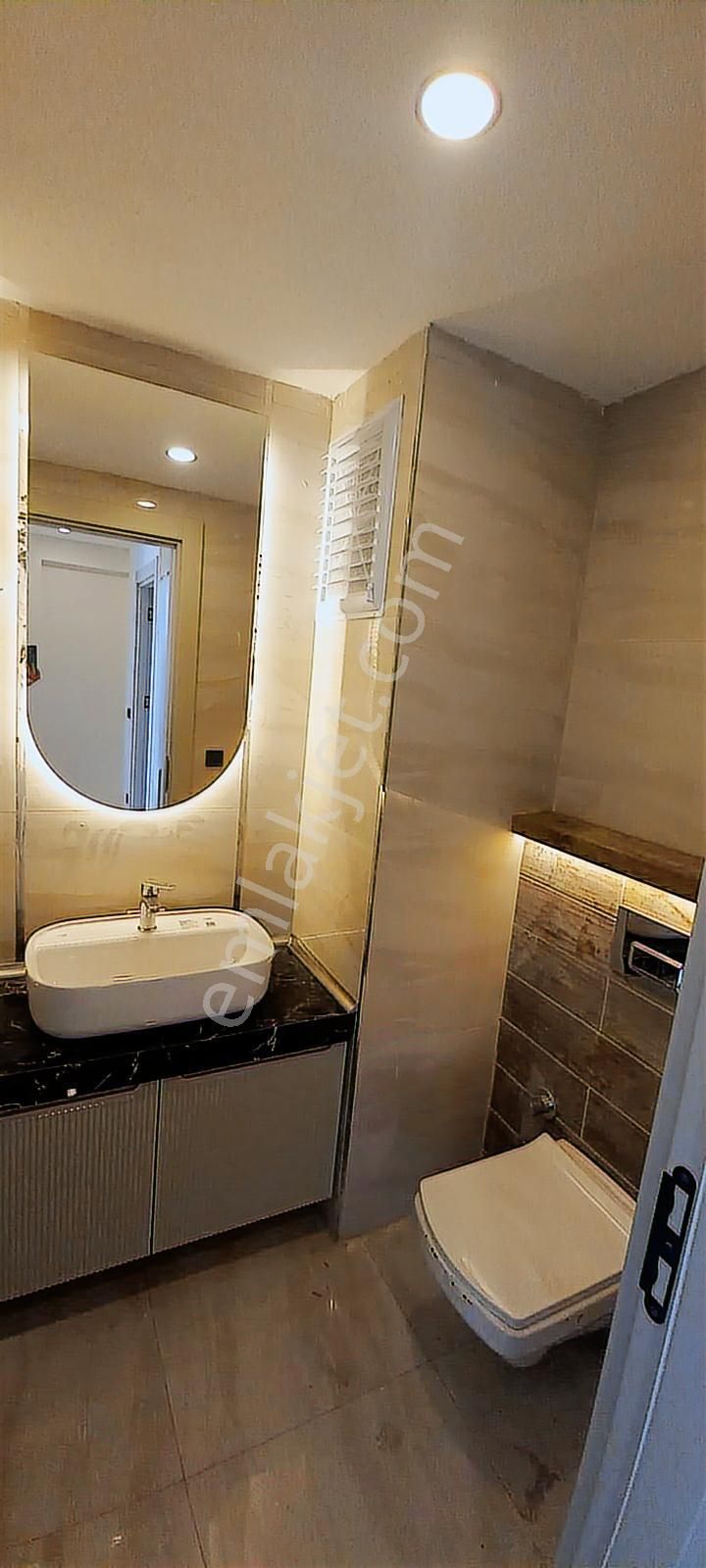 Çorlu Önerlerde Havuzlu Site İçinde Kış Bahçeli Satılık Villa - Görsel 32