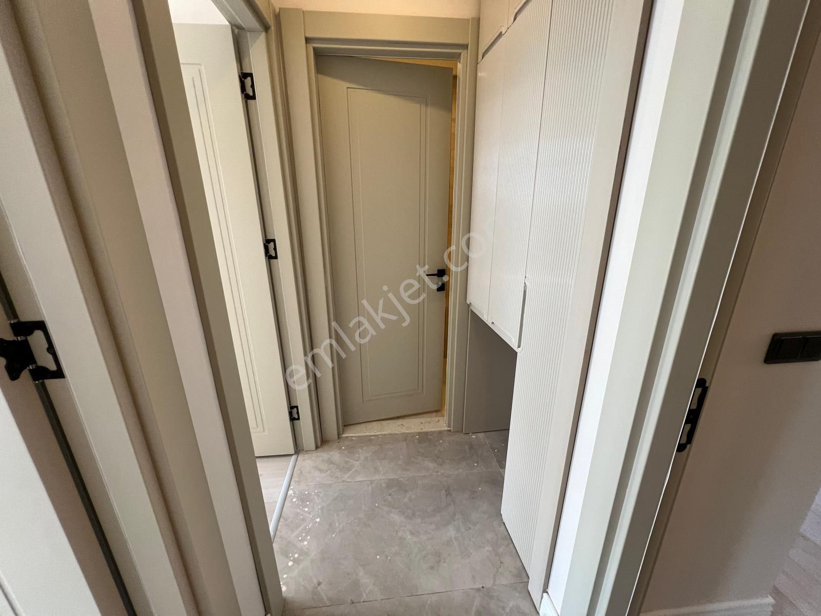 Çorlu Önerlerde Havuzlu Site İçinde Kış Bahçeli Satılık Villa - Görsel 30