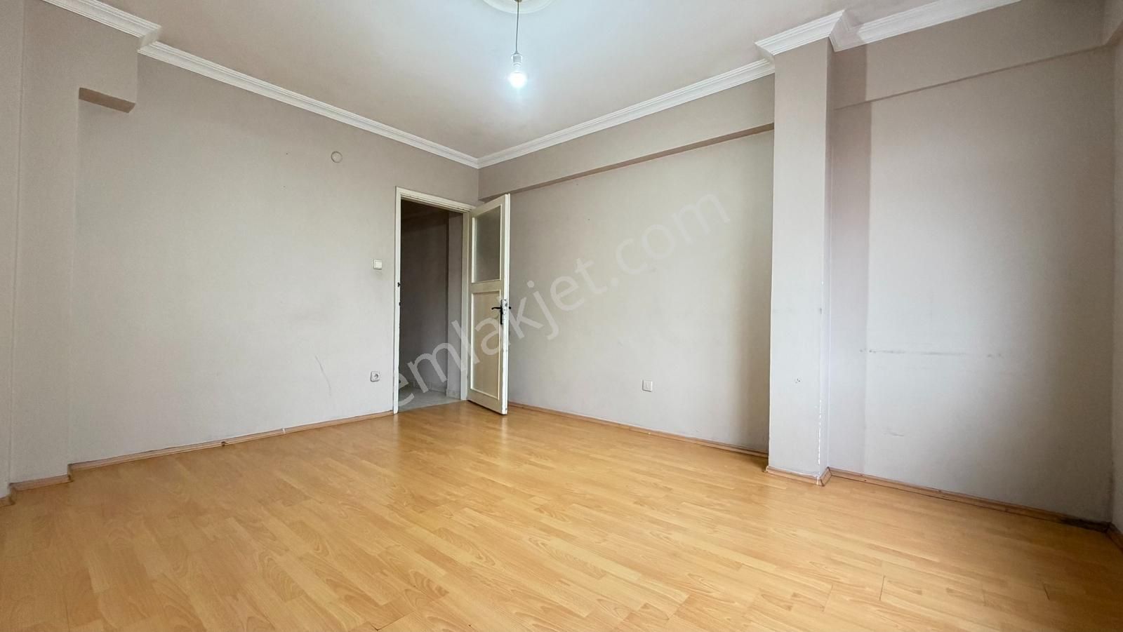 İlka'dan Gürsel Mh 2+1 Kiralık Daire Metrobüse Yürüme - Görsel 12