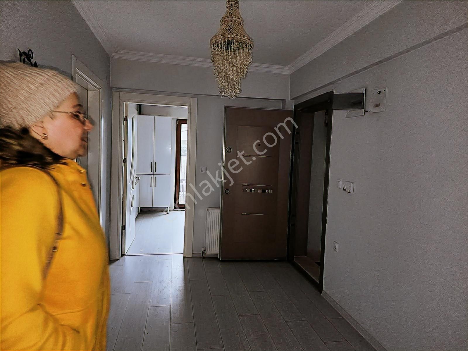 Kayalardan Özel Bahçeli Lüks Büyük 2+1 Bahçekatı - Görsel 29