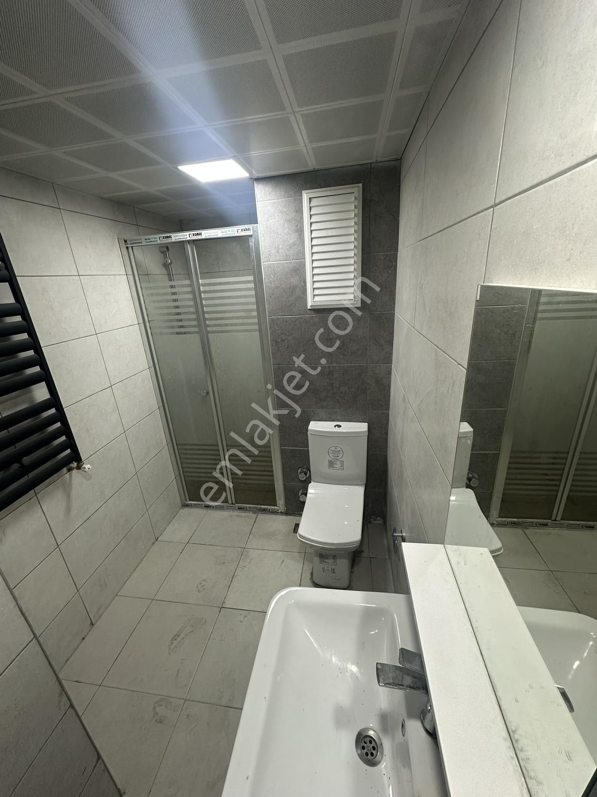 Şeref Emlak Toki 7/a 1.etap 8.kat Köşe 1+1 Vialand Manzara Daire - Görsel 18