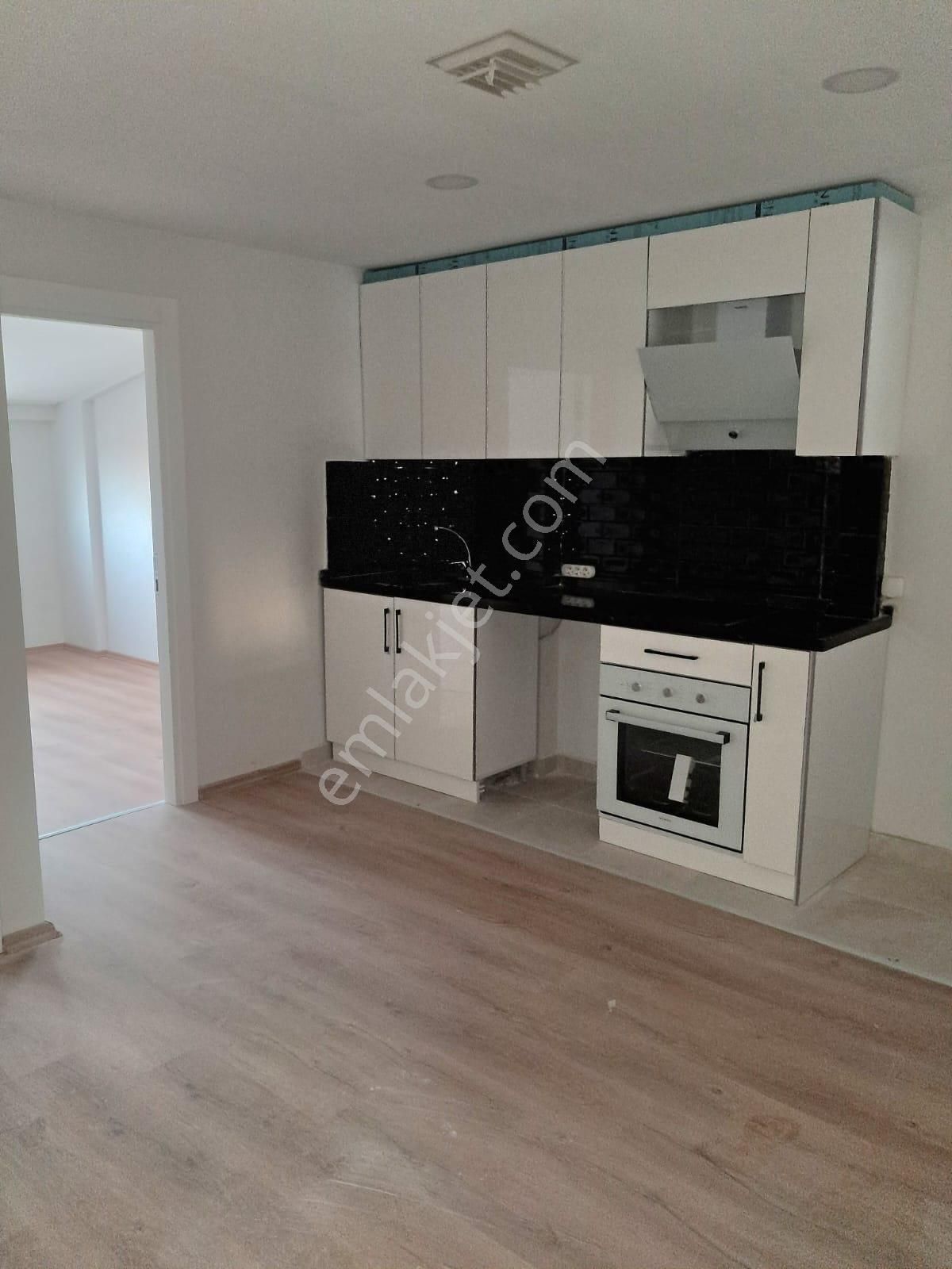 Gazi Mahallesi Şenol Caddesi Ful Yapılı Yüksek Giriş 2+1 Kiralık Daire - Görsel 14